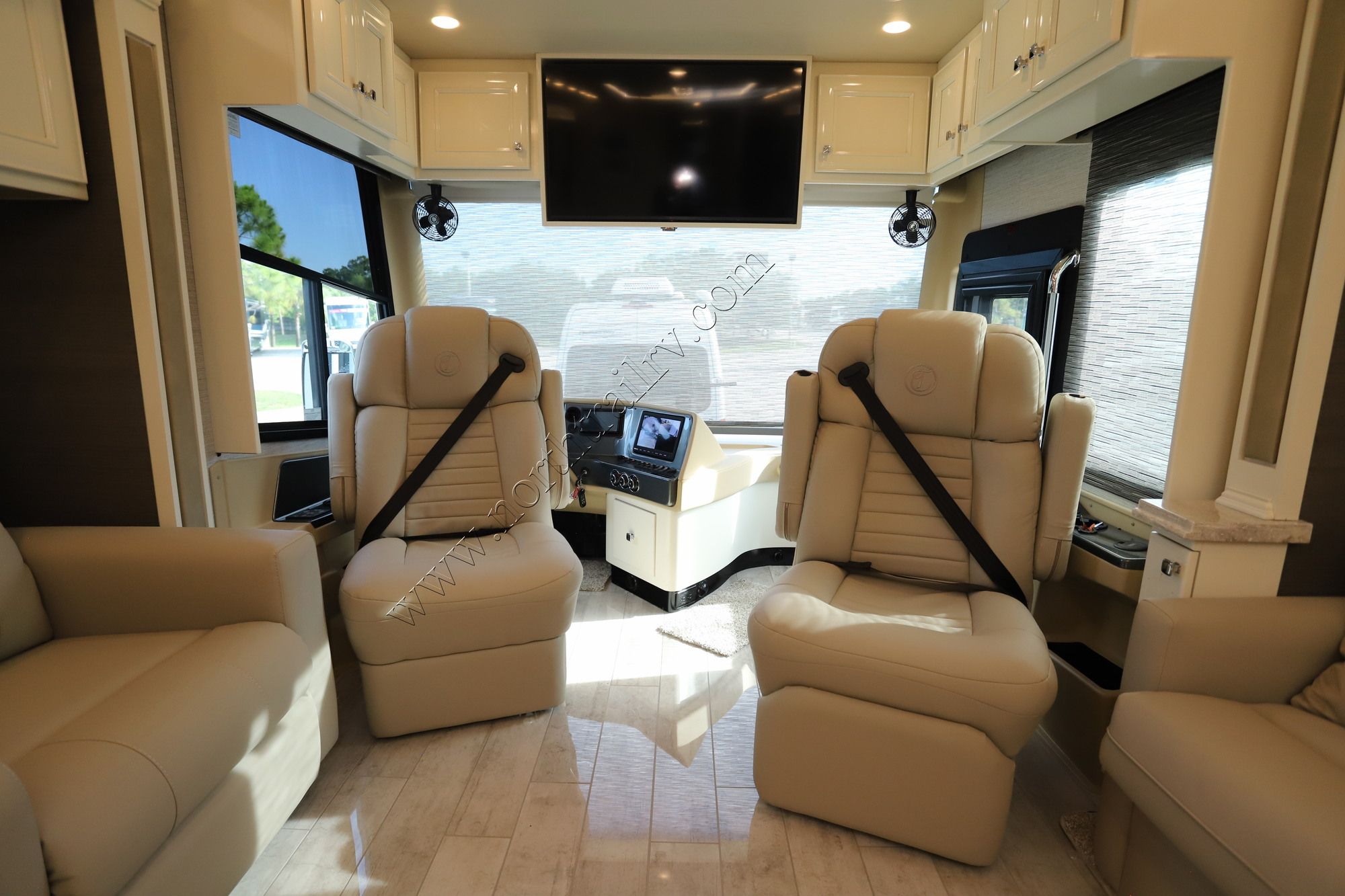 New 2022 Tiffin Motor Homes Phaeton 40IH Class A  For Sale