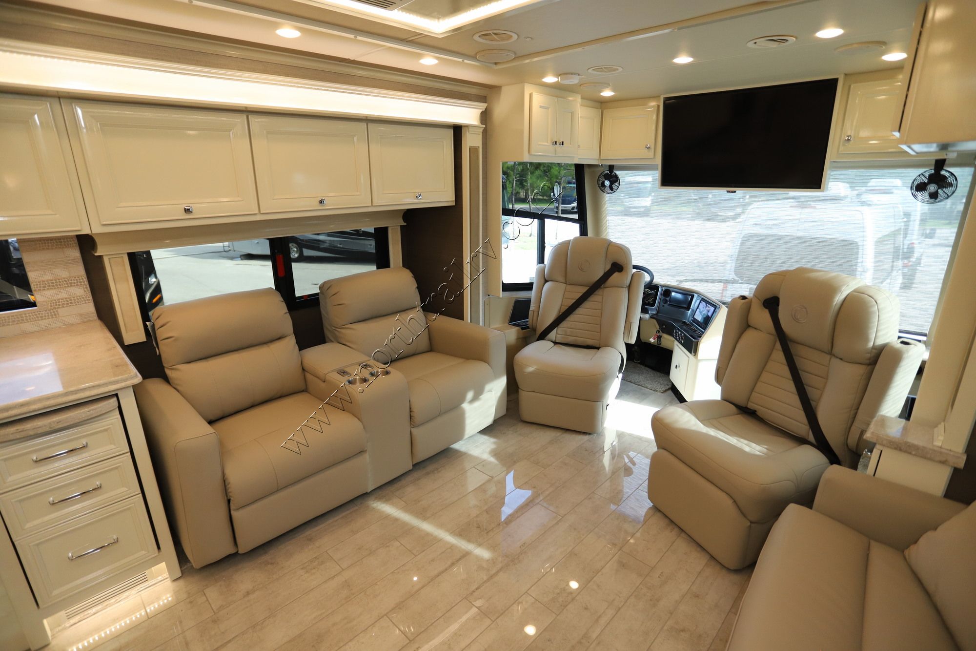 New 2022 Tiffin Motor Homes Phaeton 40IH Class A  For Sale