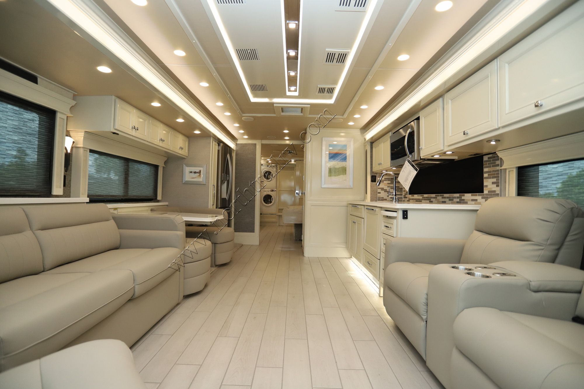 New 2022 Tiffin Motor Homes Phaeton 40IH Class A  For Sale