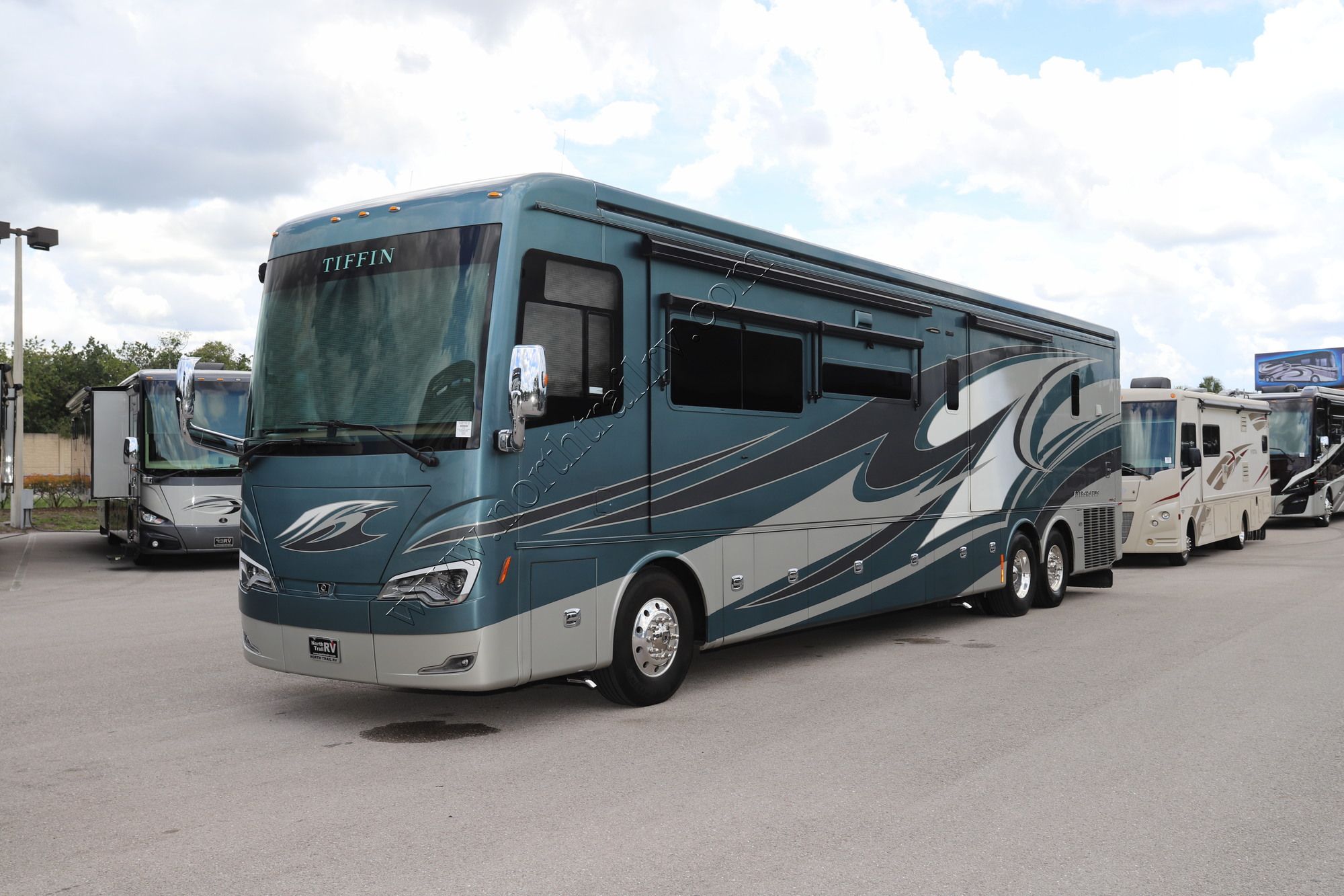 Used 2019 Tiffin Motor Homes Allegro Bus 45OPP Class A  For Sale