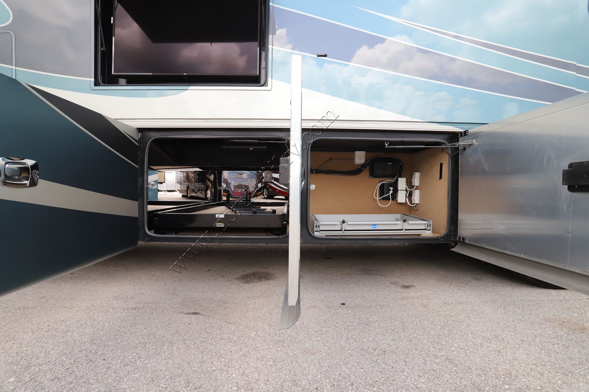 Used 2019 Tiffin Motor Homes Allegro Bus 45OPP Class A  For Sale