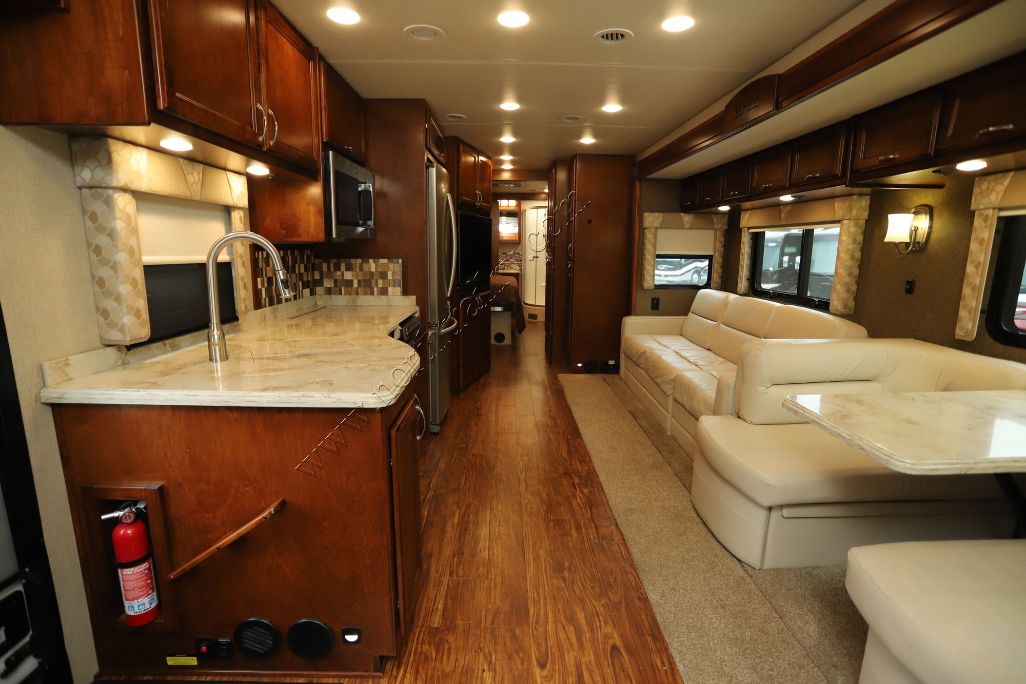 Used 2018 Renegade Rv Verona 40VRB Super C  For Sale