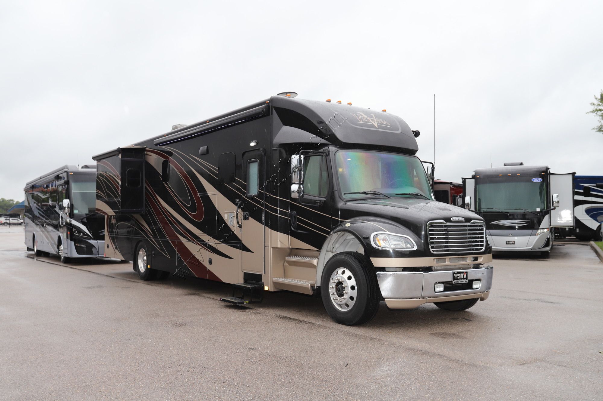 Used 2018 Renegade Rv Verona 40VRB Super C  For Sale