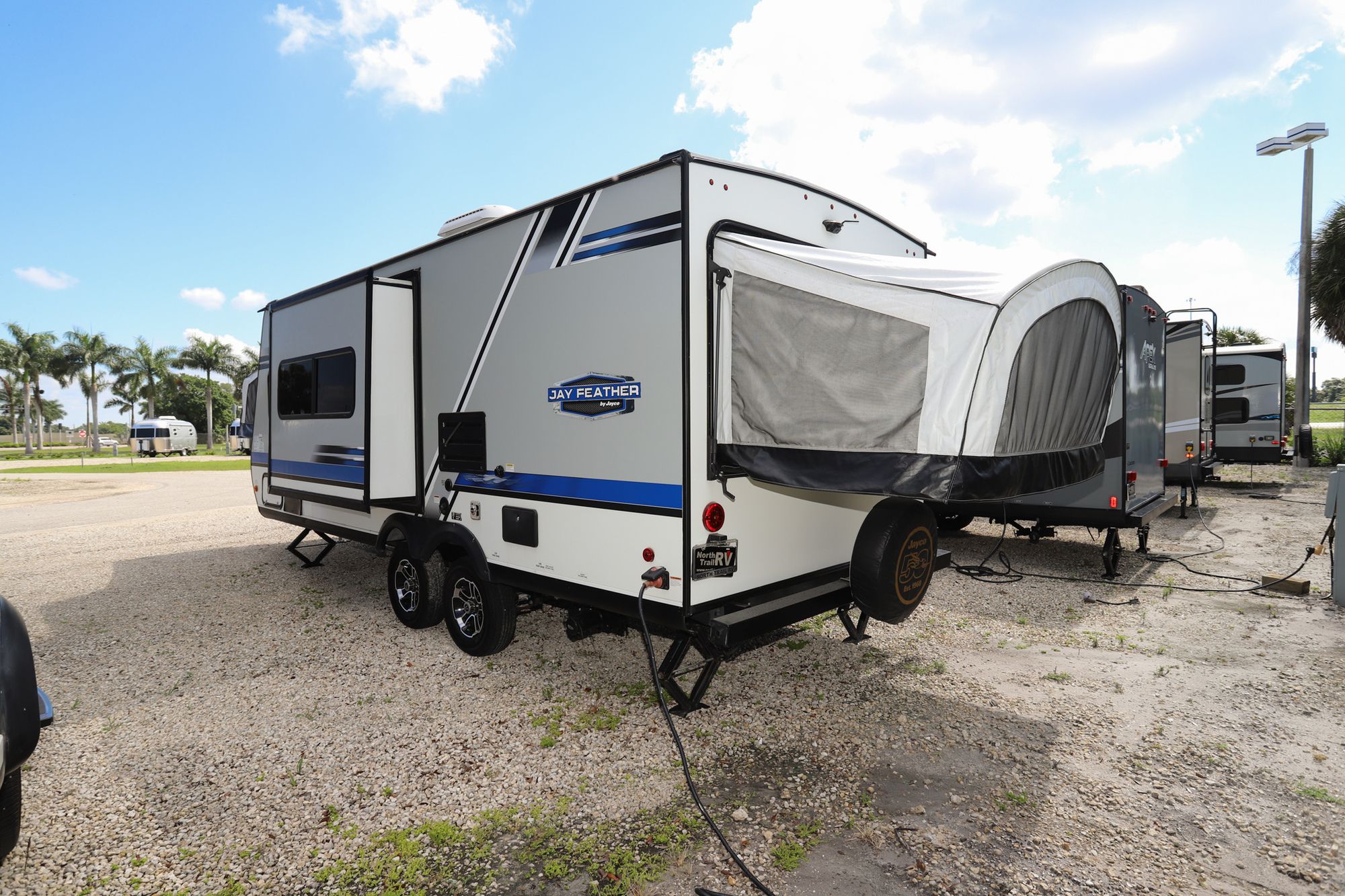 Used 2019 Jayco Jay Feather X23B Travel Trailer  For Sale