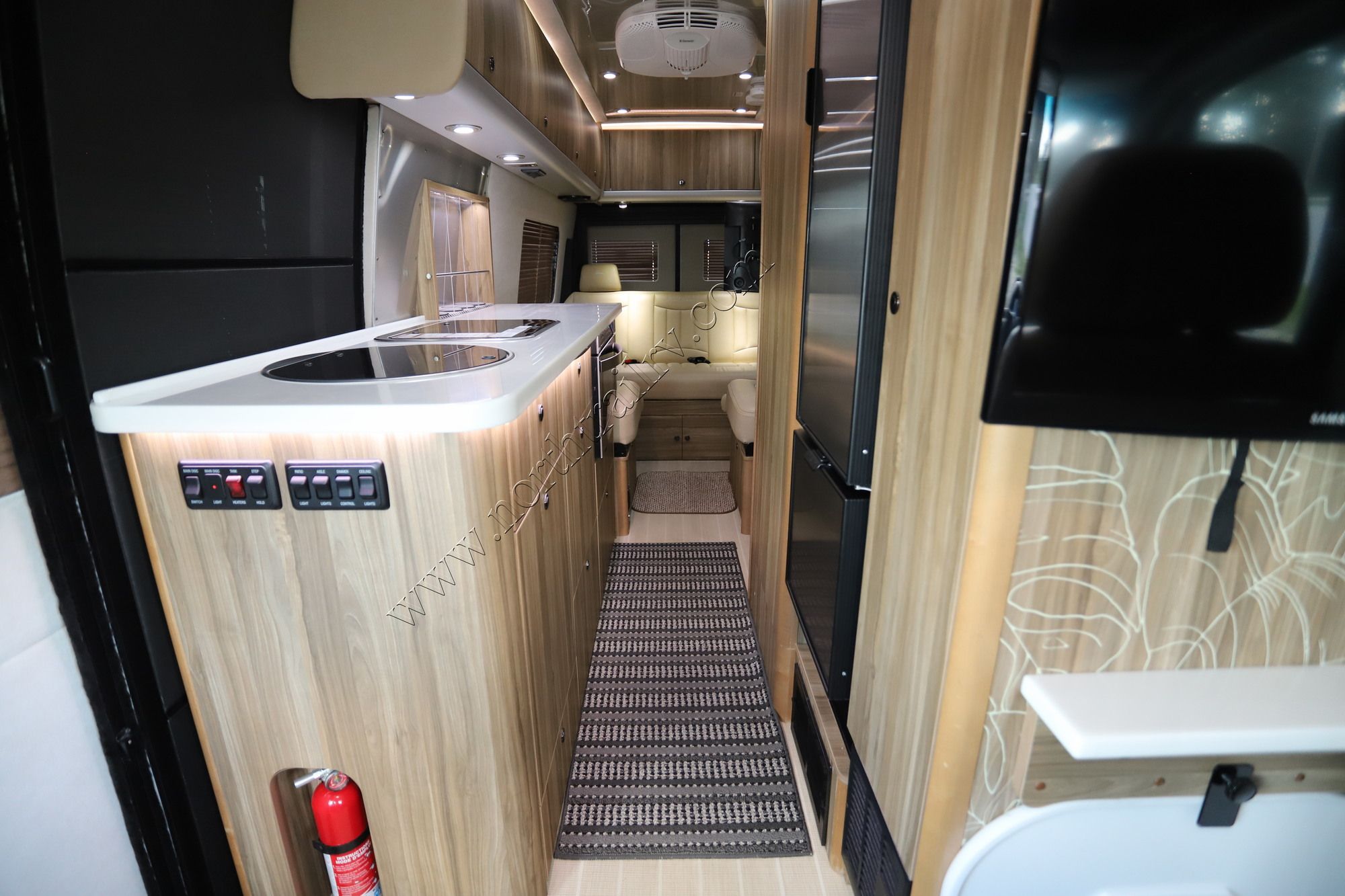 Used 2017 Airstream Interstate GT EXT TB Class B  For Sale