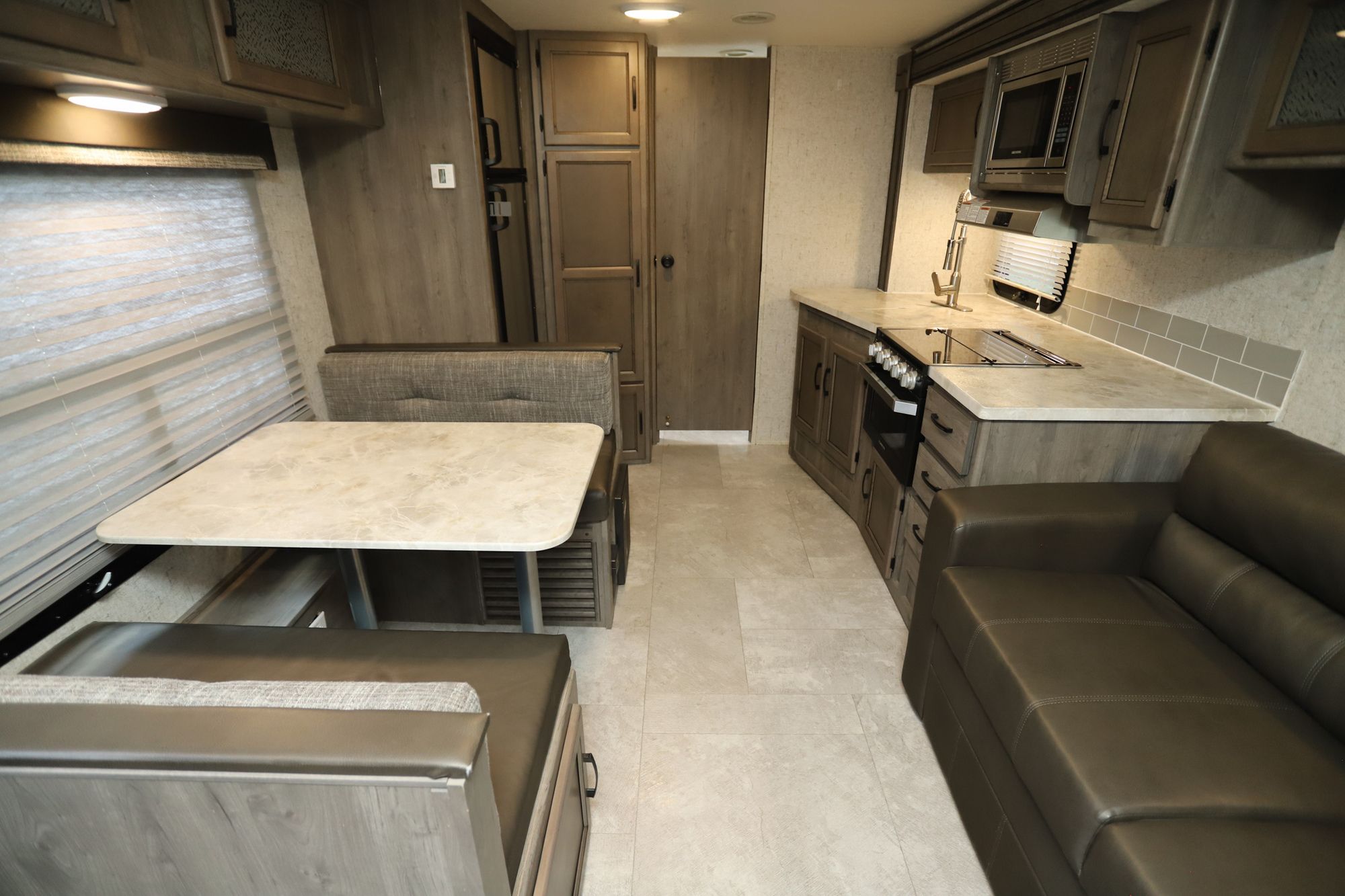 Used 2019 Coachmen Apex 249RBS Travel Trailer  For Sale