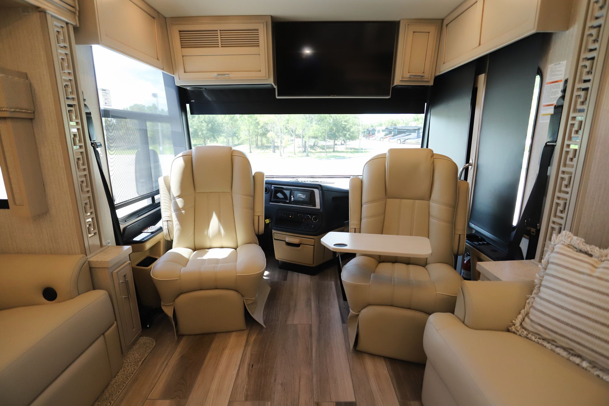 New 2022 Newmar Ventana 4369 Class A  For Sale