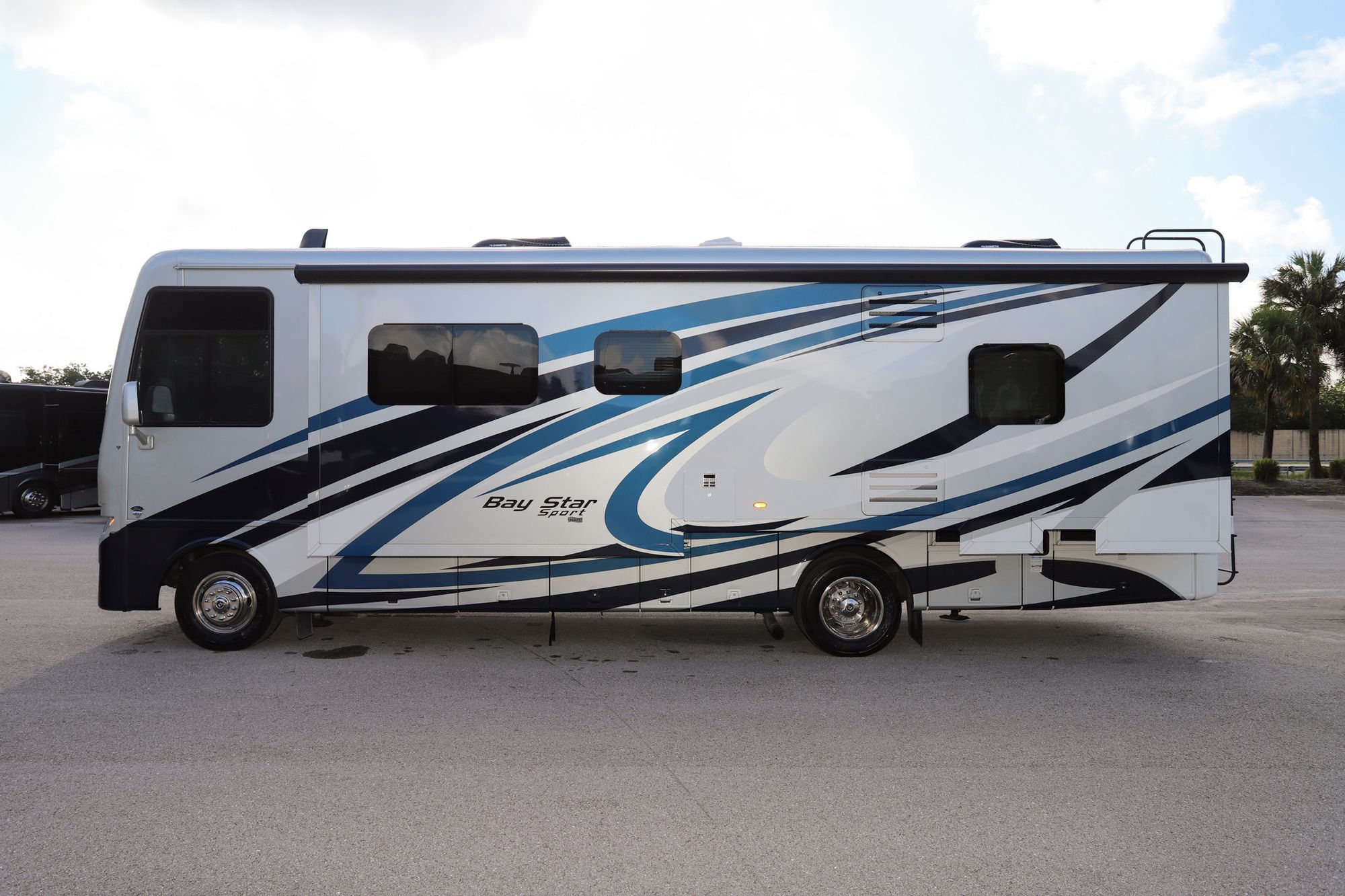 New 2022 Newmar Bay Star Sport 3014 Class A  For Sale