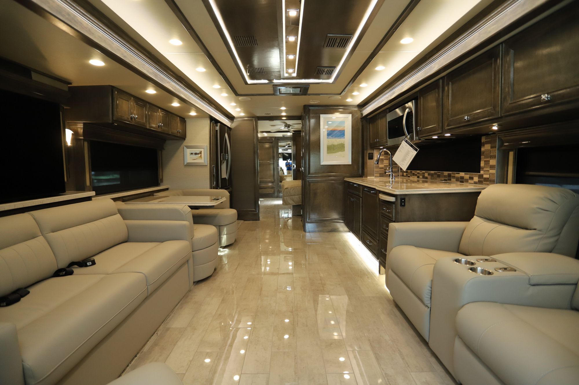 New 2022 Tiffin Motor Homes Phaeton 40IH Class A  For Sale