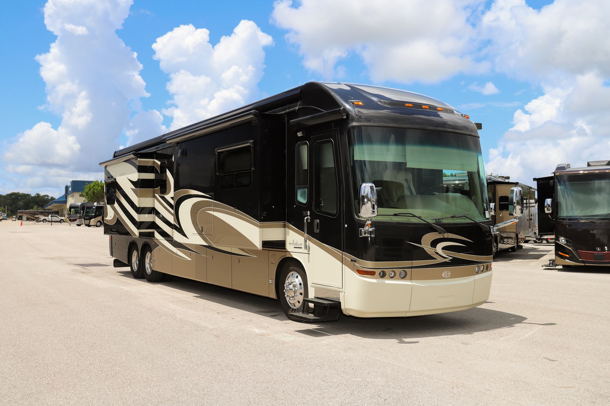 Used 2013 Entegra Anthem 44DLQ Class A  For Sale