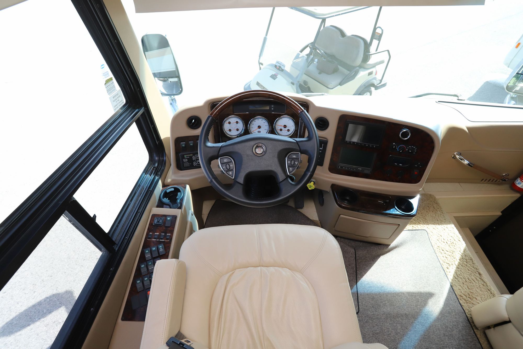 Used 2013 Entegra Anthem 44DLQ Class A  For Sale