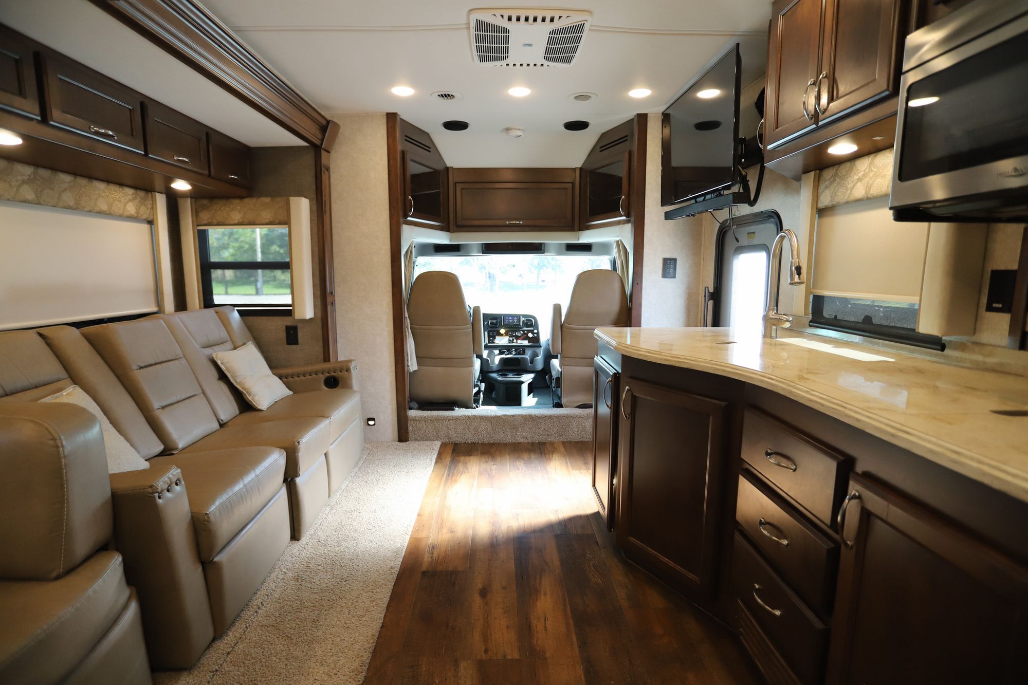 Used 2020 Renegade Rv Verona 36VSB Super C  For Sale