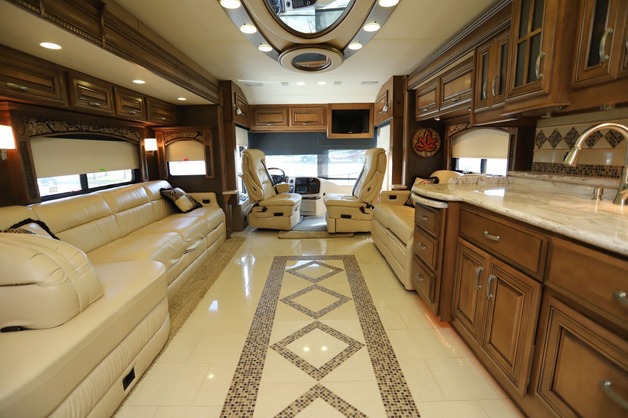 Used 2013 Entegra Anthem 44DLQ Class A  For Sale