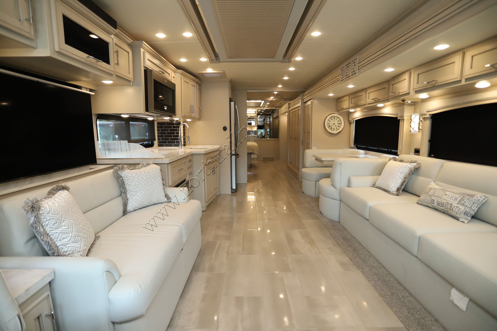 New 2022 Newmar Ventana 4326 Class A  For Sale