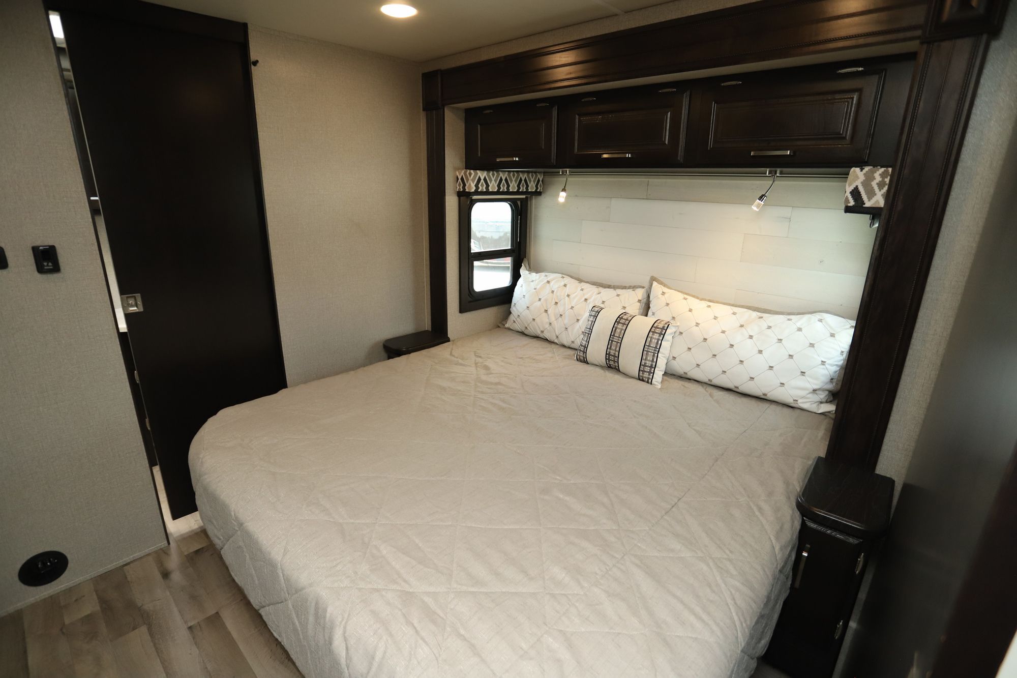 Used 2020 Jayco Precept 36A Class A  For Sale