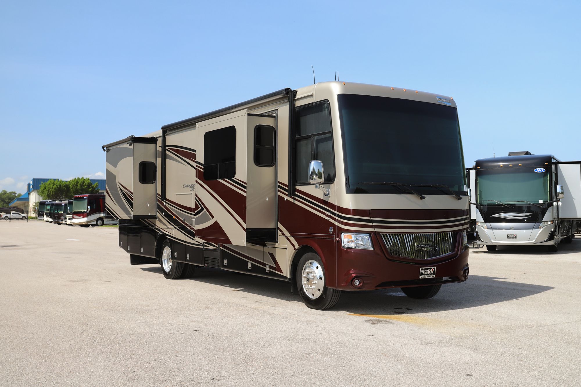 Used 2020 Newmar Canyon Star 3513 Class A  For Sale