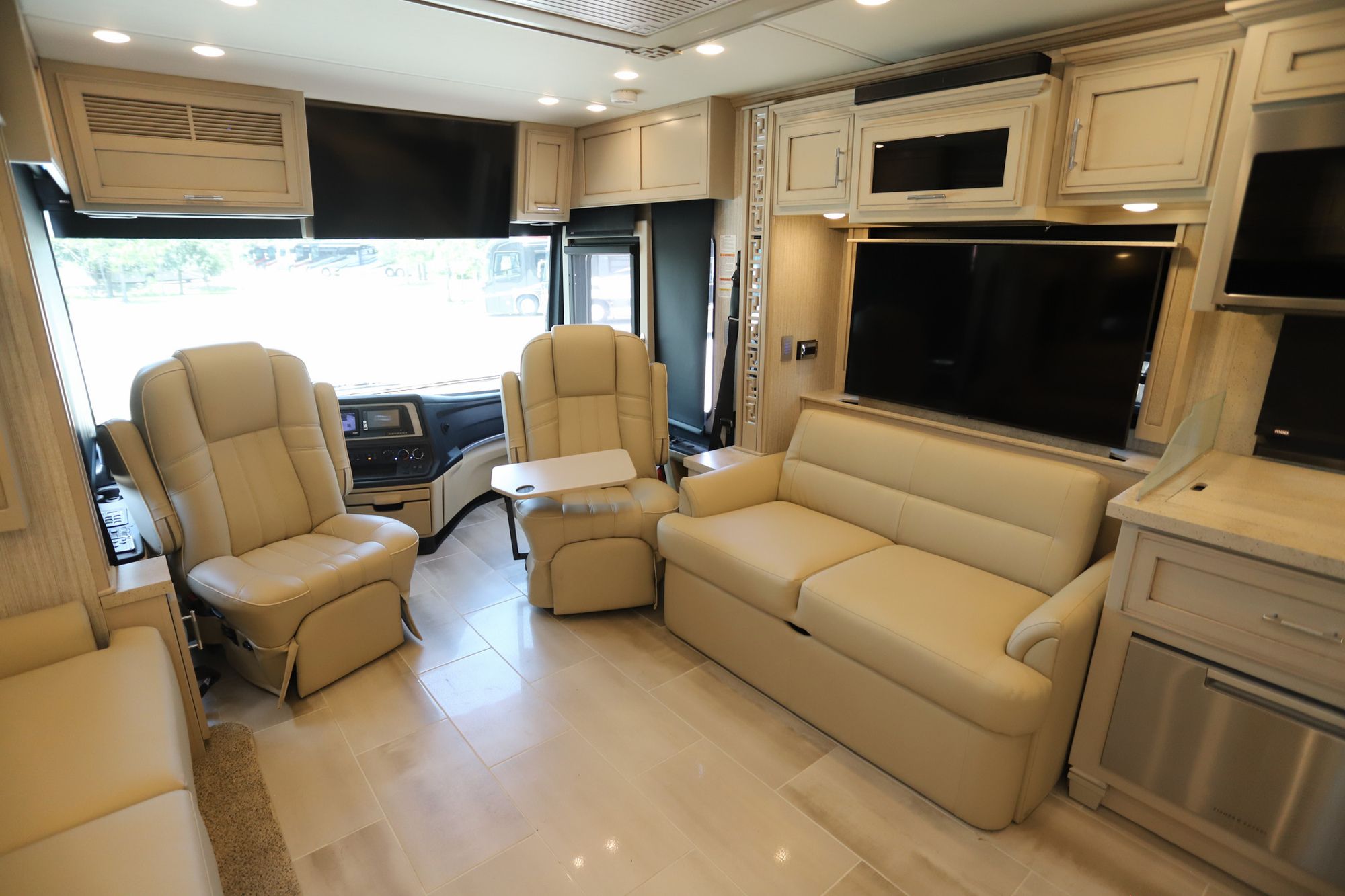 New 2022 Newmar Ventana 4310 Class A  For Sale