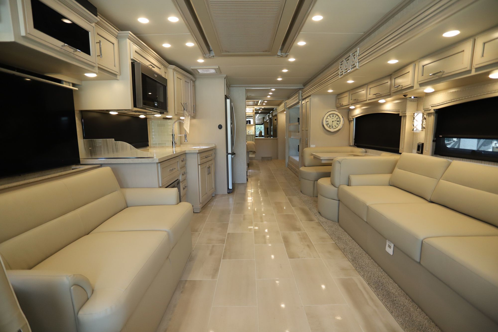 New 2022 Newmar Ventana 4310 Class A  For Sale