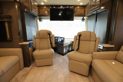 2022 Tiffin Motor Homes Phaeton 36SH