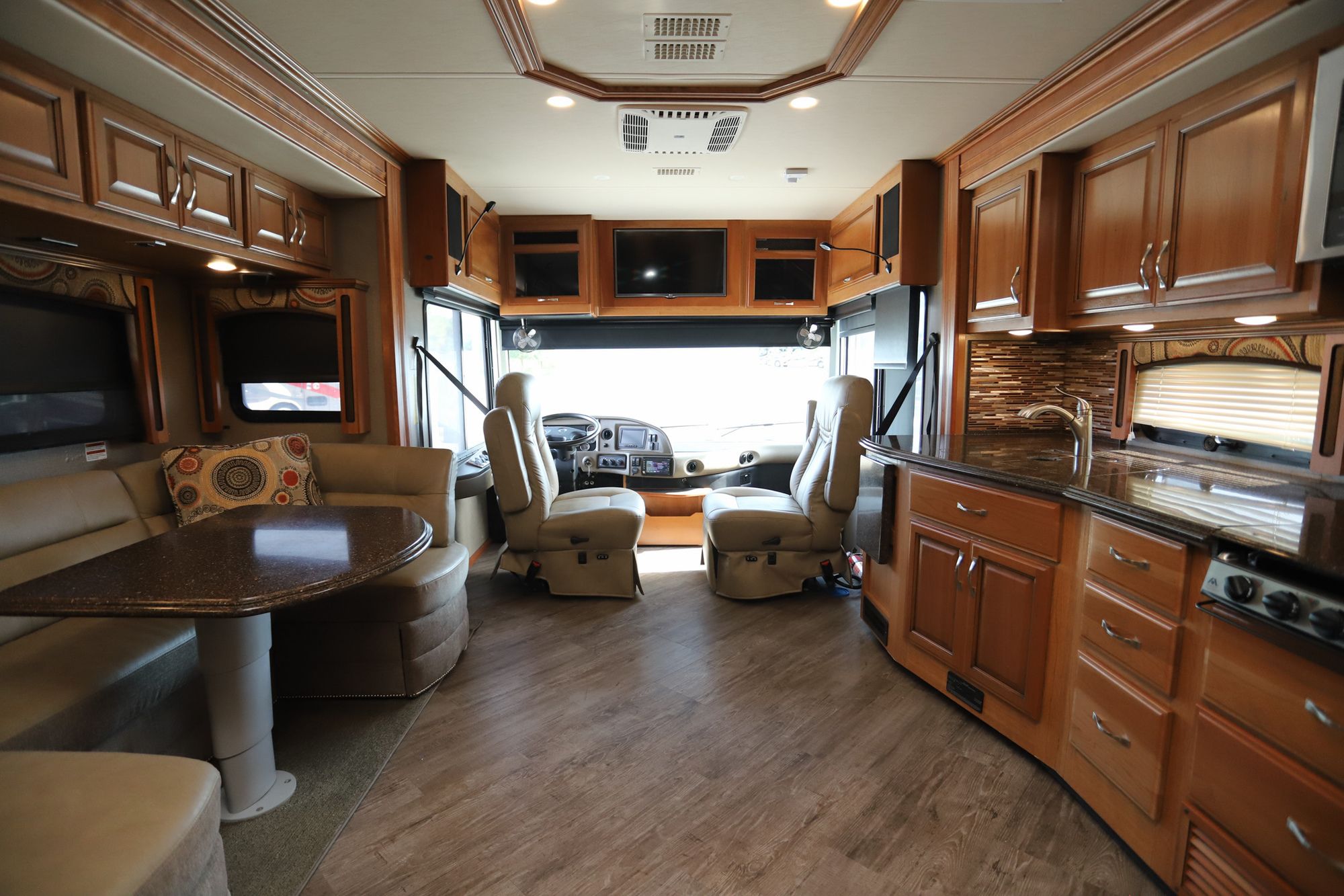 Used 2016 Fleetwood Pace Arrow Lxe 38K Class A  For Sale