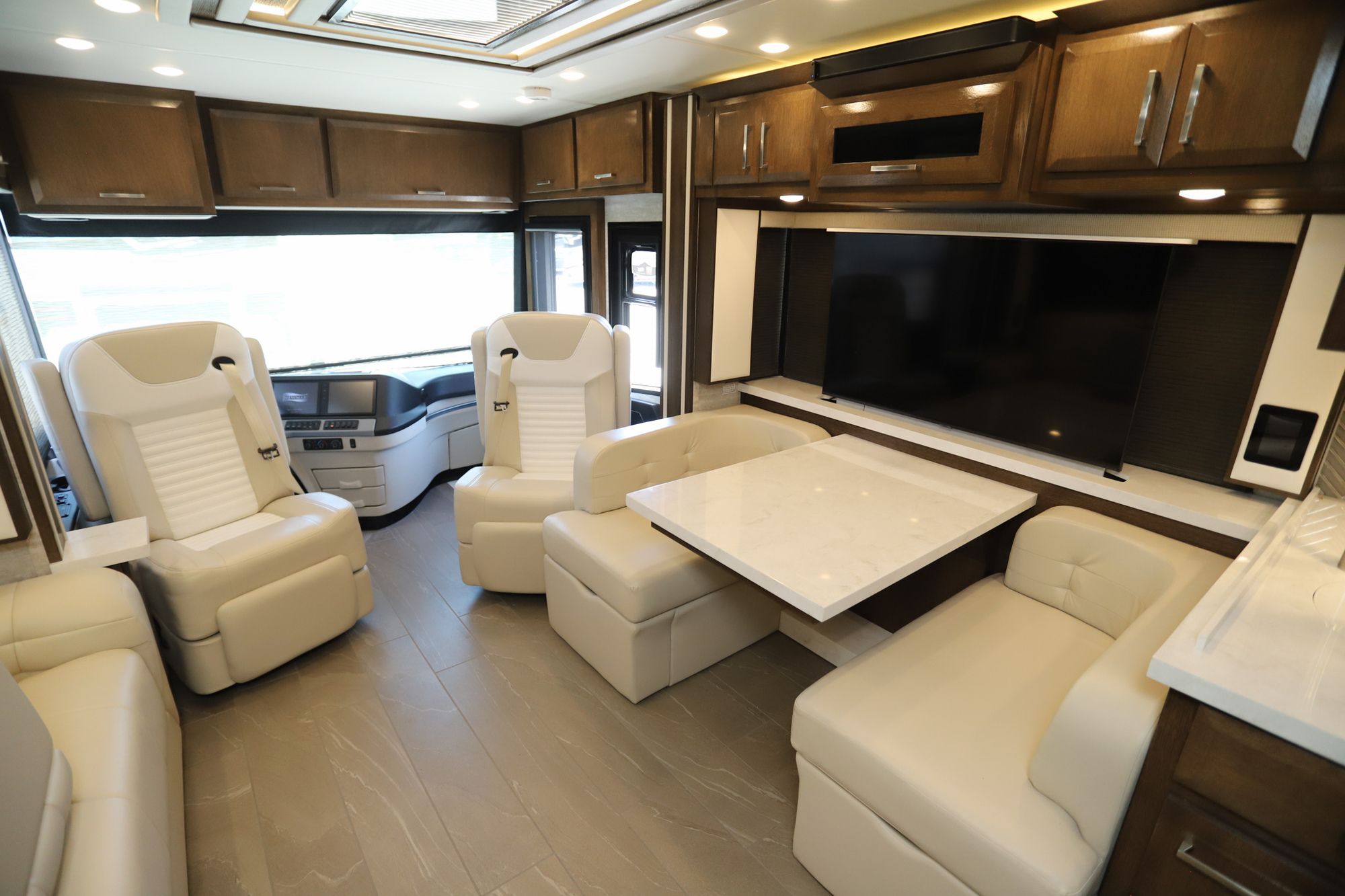 New 2022 Newmar New Aire 3543 Class A  For Sale