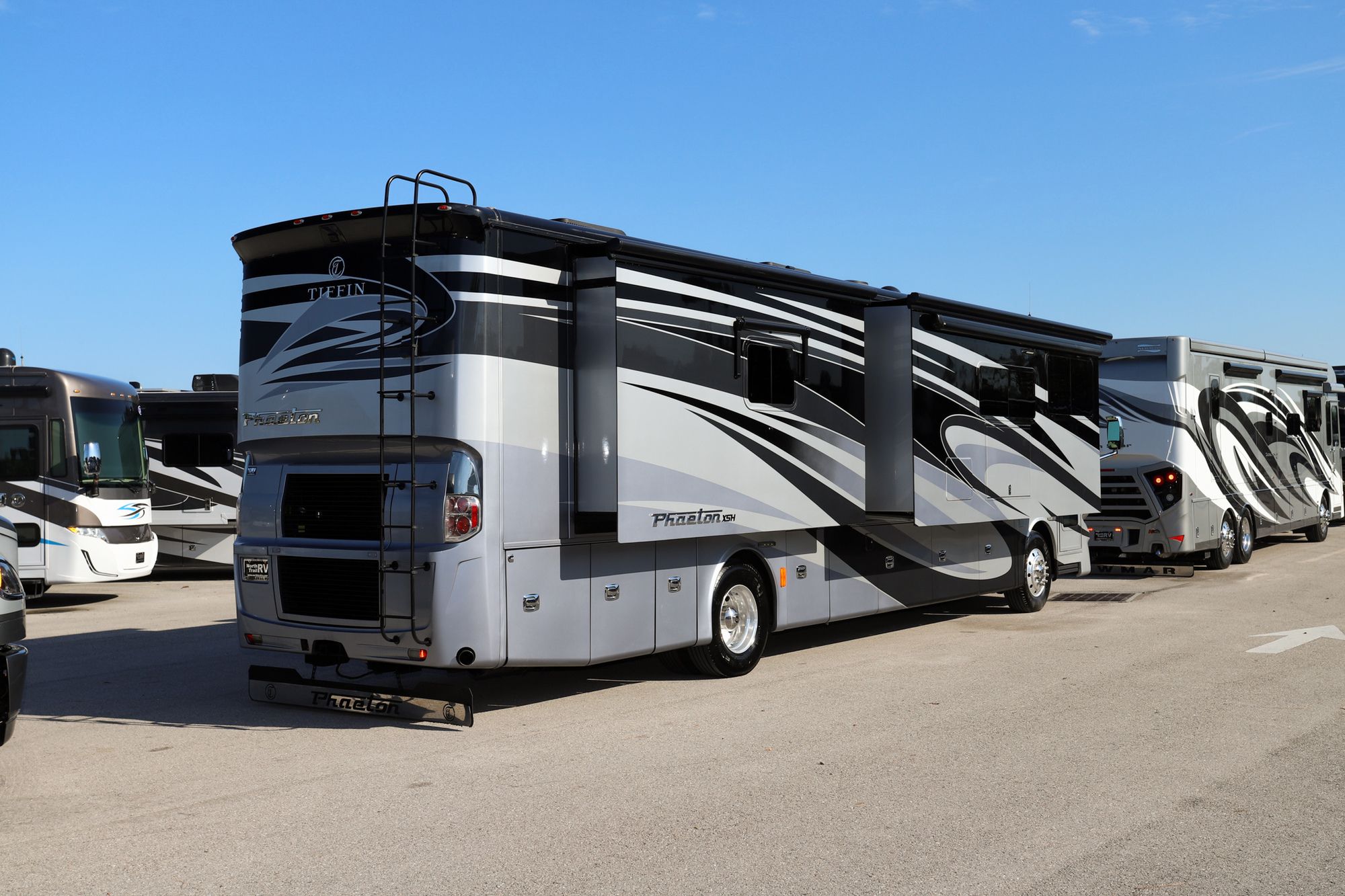 Used 2018 Tiffin Motor Homes Phaeton 40IH Class A  For Sale