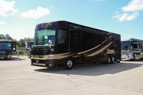 2015 Newmar Essex 4553