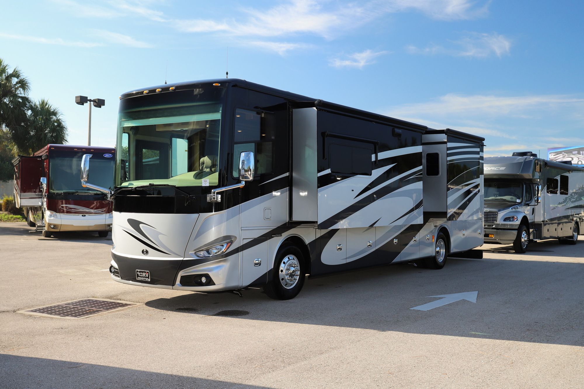 Used 2018 Tiffin Motor Homes Phaeton 40IH Class A  For Sale