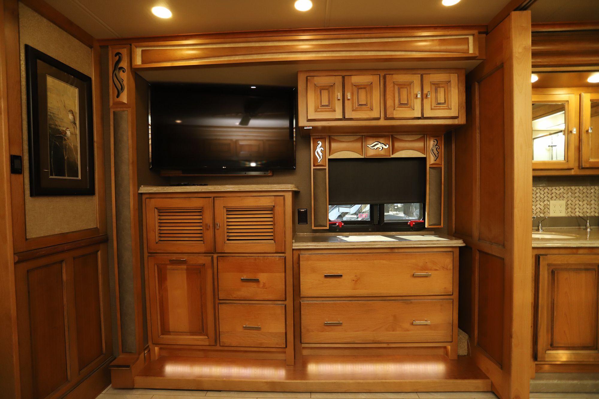 Used 2018 Tiffin Motor Homes Phaeton 40IH Class A  For Sale