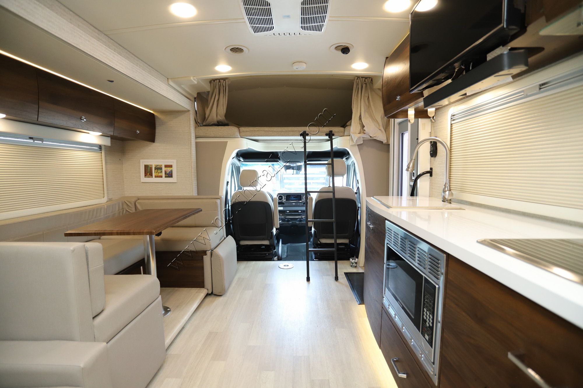 Used 2021 Winnebago View 24D Class C  For Sale