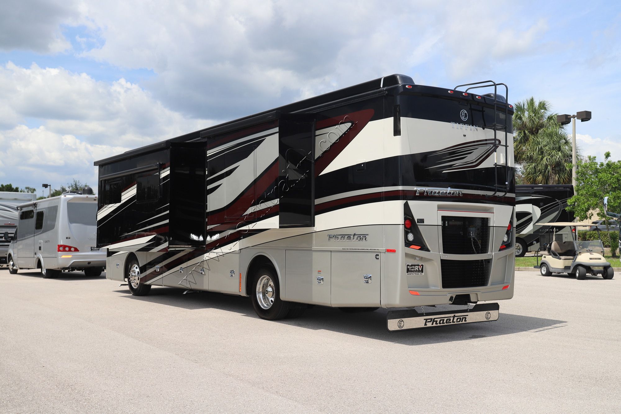 New 2022 Tiffin Motor Homes Phaeton 37BH Class A  For Sale