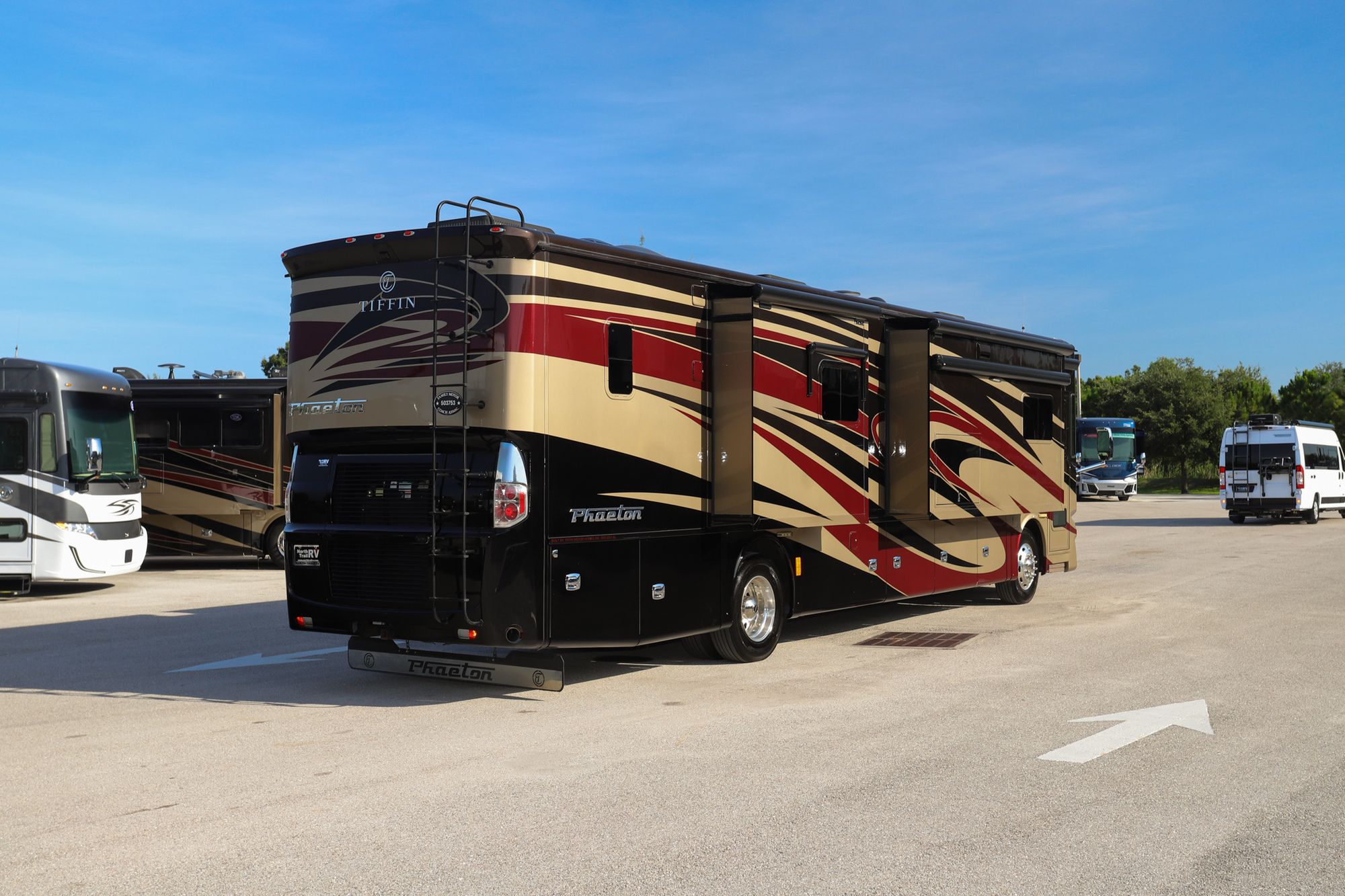 Used 2017 Tiffin Motor Homes Phaeton 40QBH Class A  For Sale