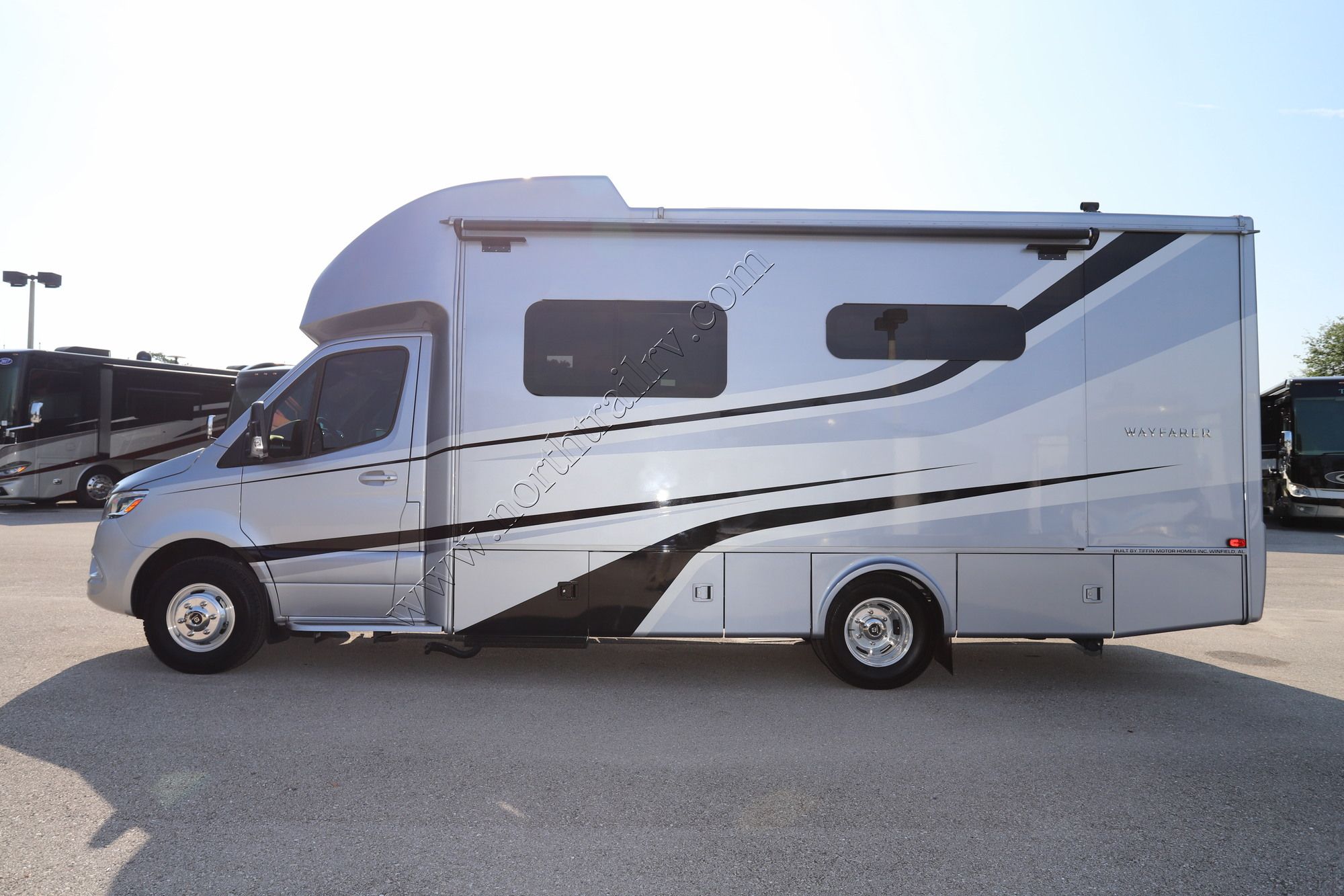 Used 2021 Tiffin Motor Homes Wayfarer 25RW Class C  For Sale