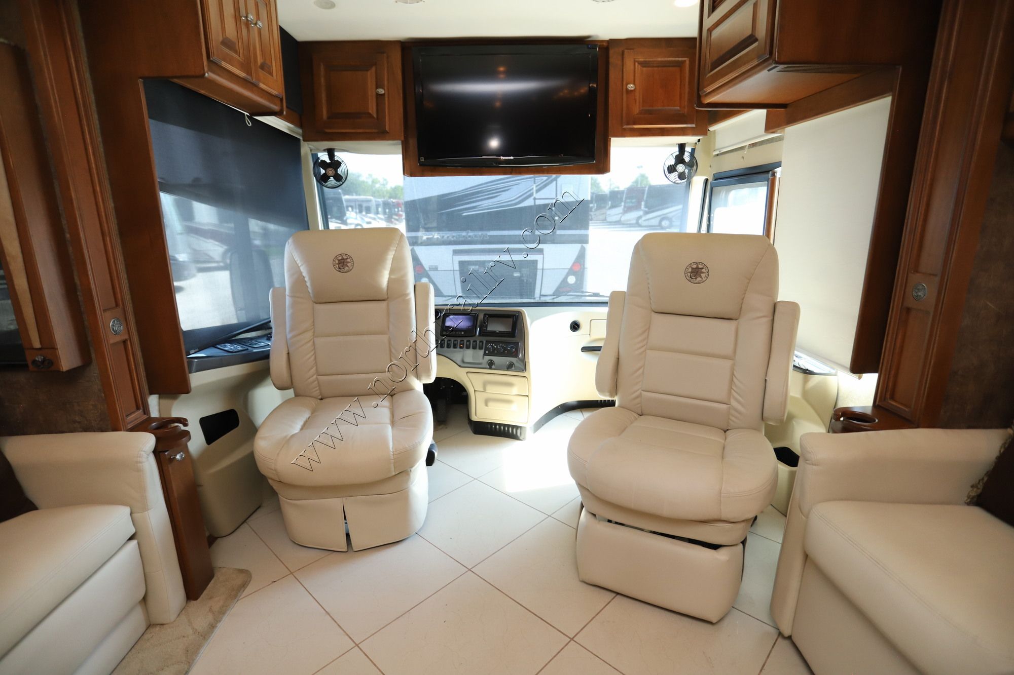 Used 2011 Tiffin Motor Homes Phaeton 42QBH Class A  For Sale