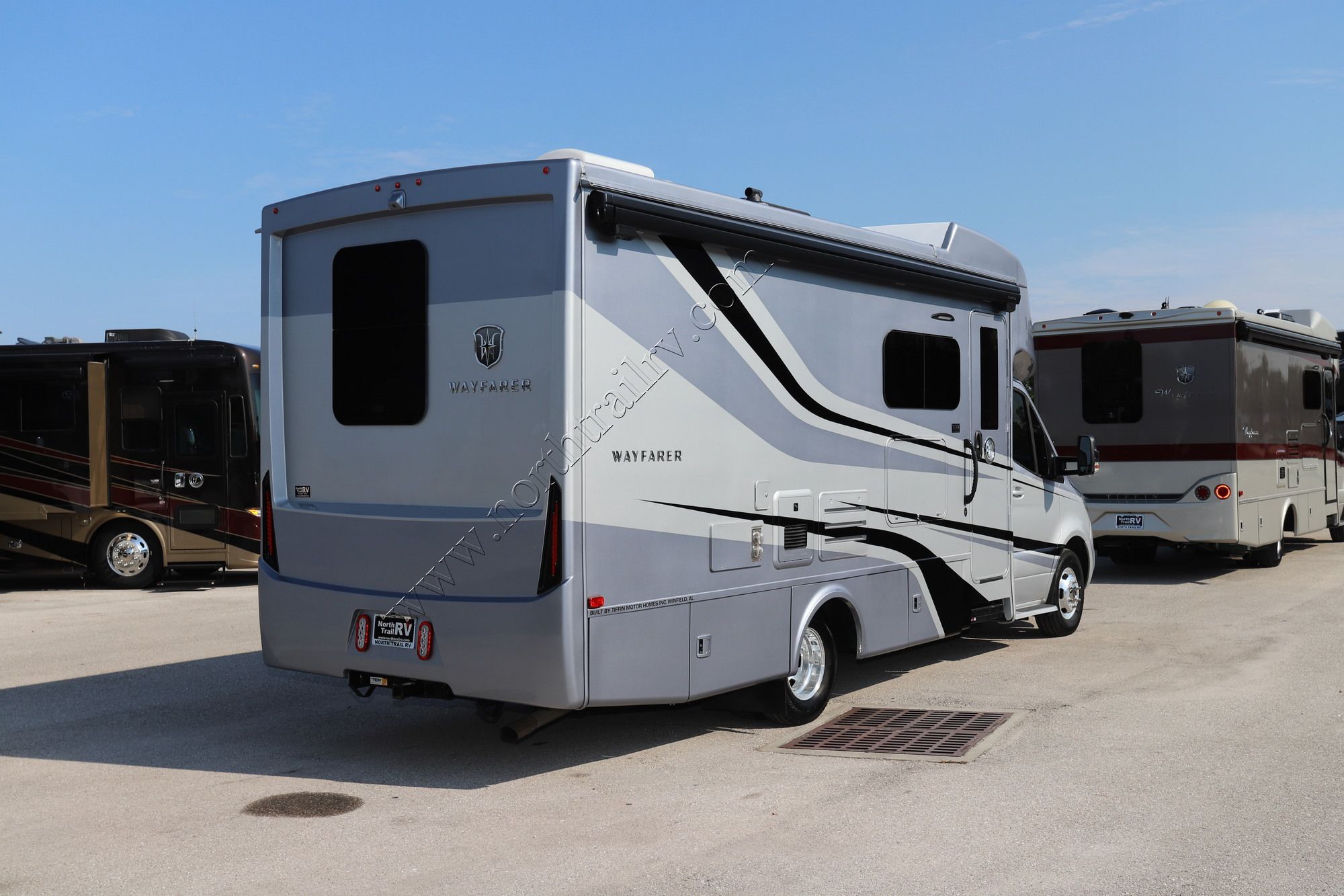 Used 2021 Tiffin Motor Homes Wayfarer 25RW Class C  For Sale