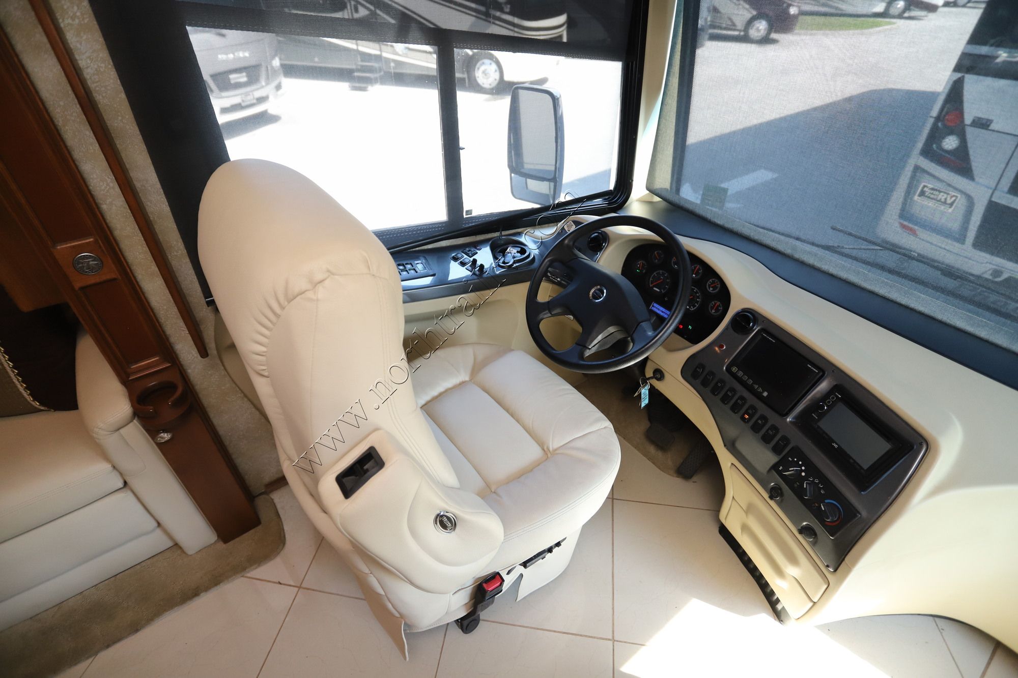 Used 2011 Tiffin Motor Homes Phaeton 42QBH Class A  For Sale