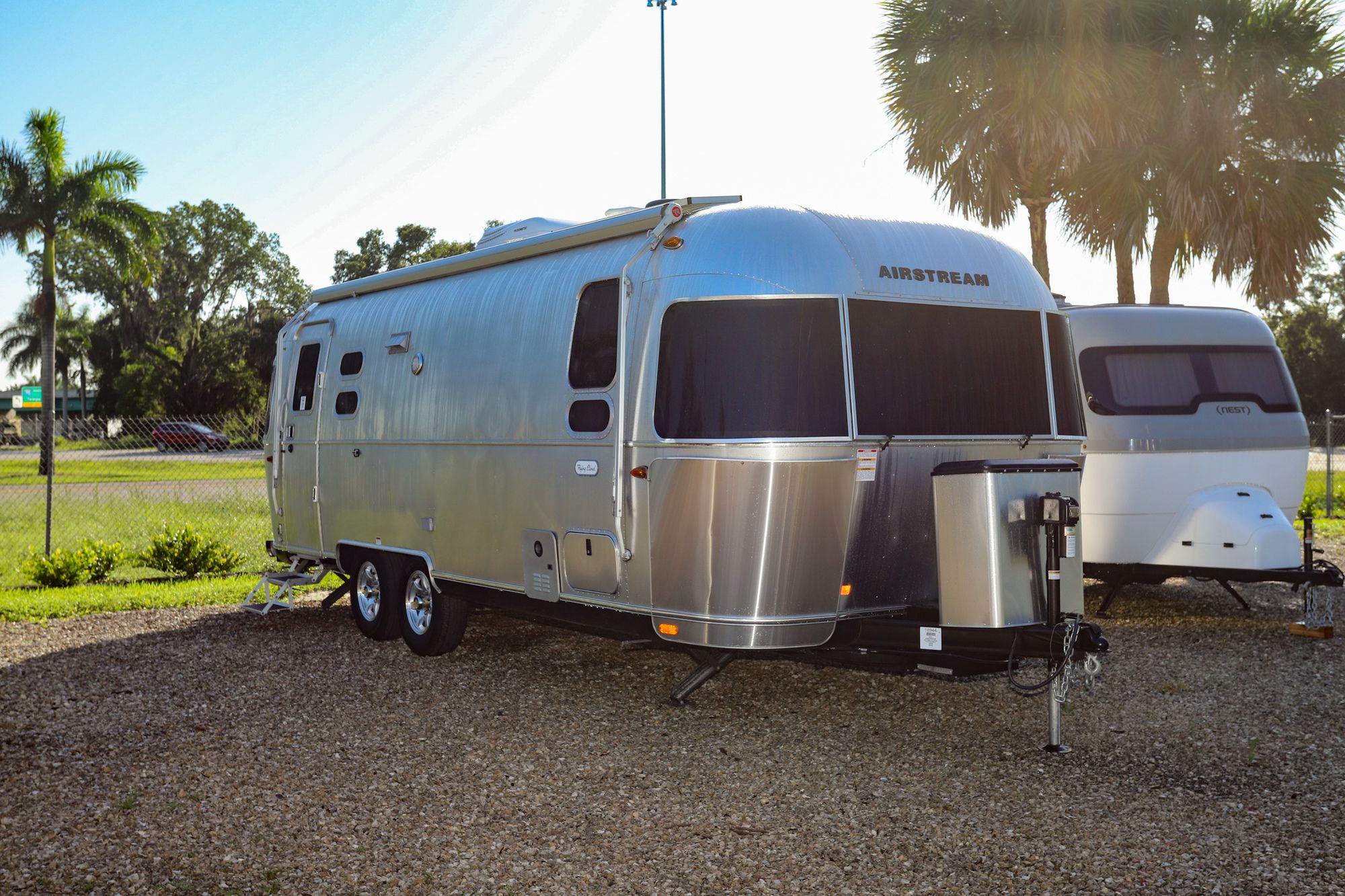 Used 2021 Airstream Flying Cloud 25FB Travel Trailer  For Sale