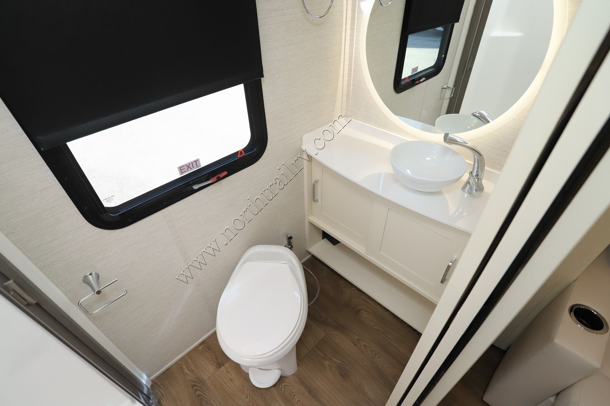 Used 2021 Tiffin Motor Homes Wayfarer 25RW Class C  For Sale