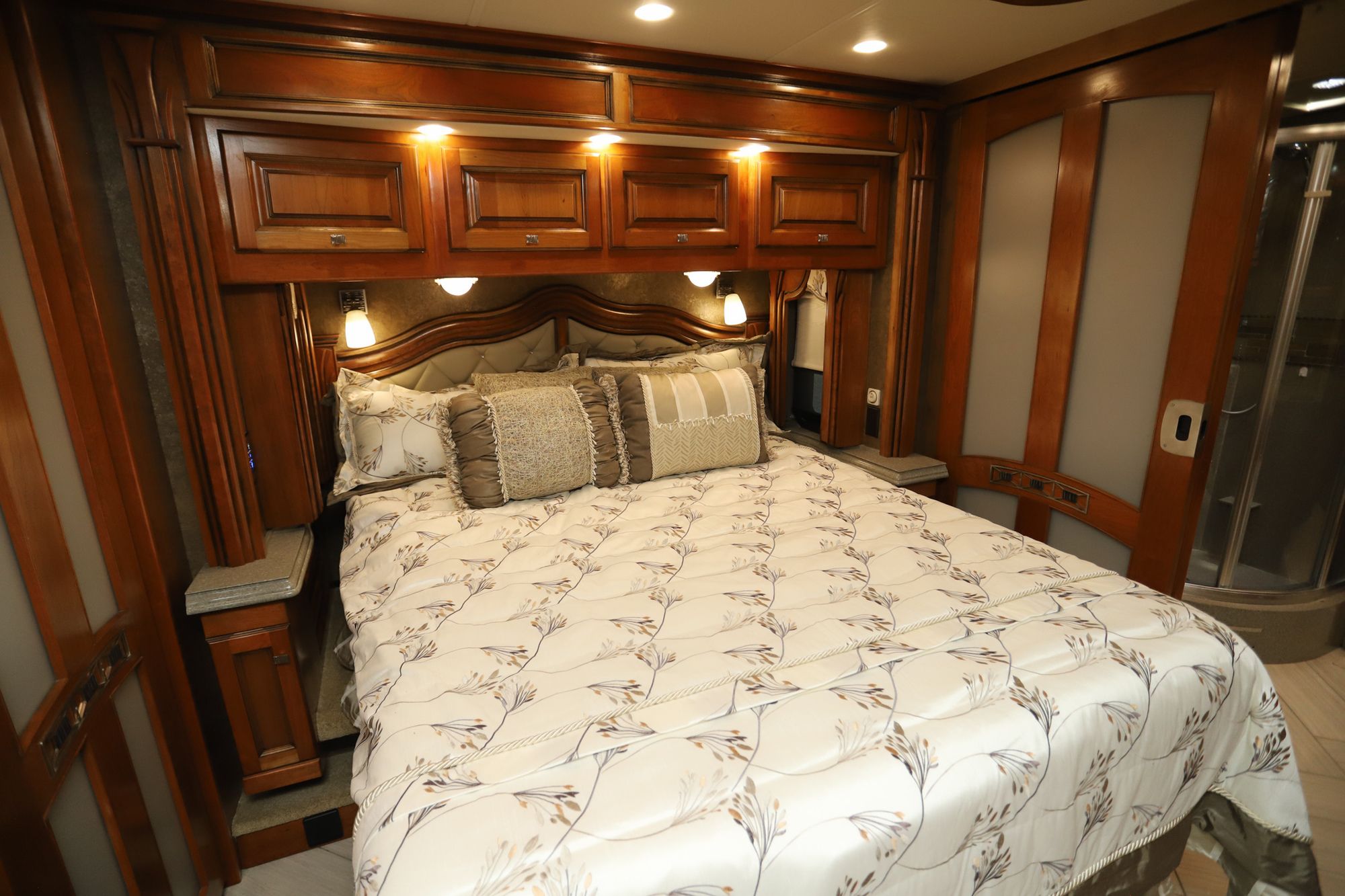 Used 2014 Tiffin Motor Homes Allegro Bus 45LP Class A  For Sale