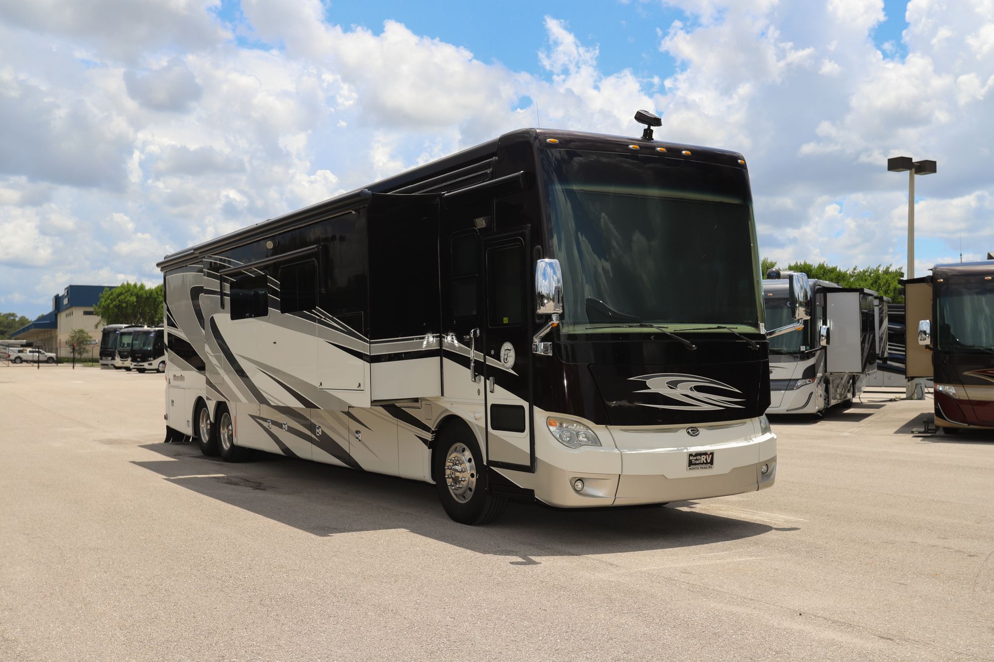 Used 2014 Tiffin Motor Homes Allegro Bus 45LP Class A  For Sale