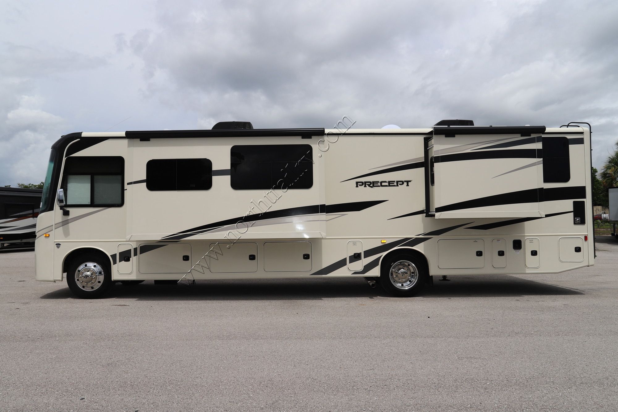 New 2023 Jayco Precept 36A Class A  For Sale