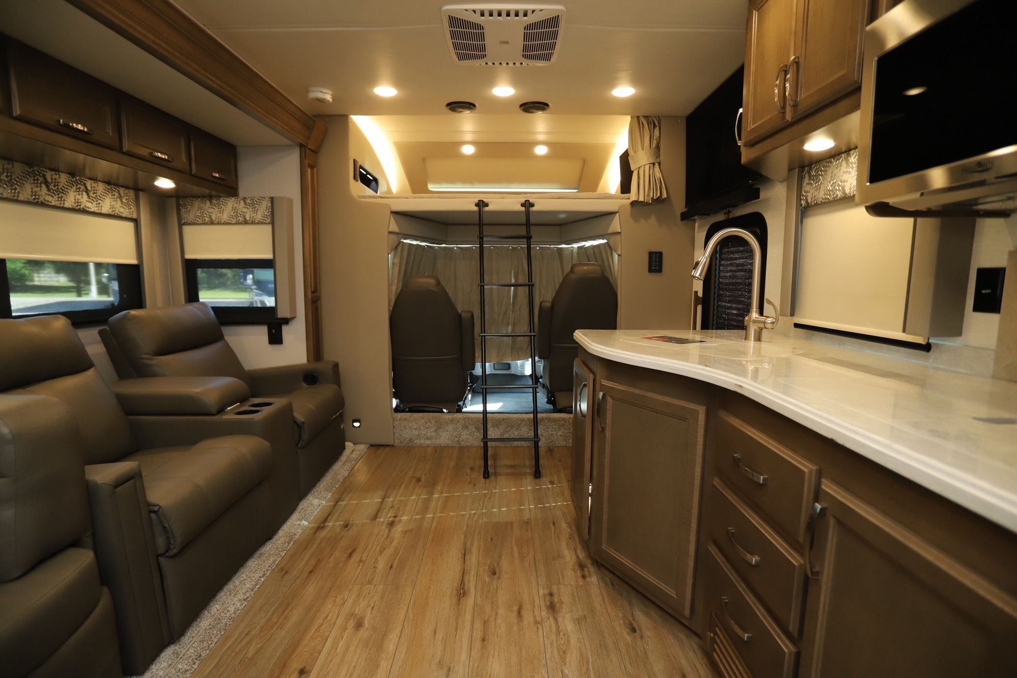 New 2023 Renegade Rv Verona 36VSB Super C  For Sale