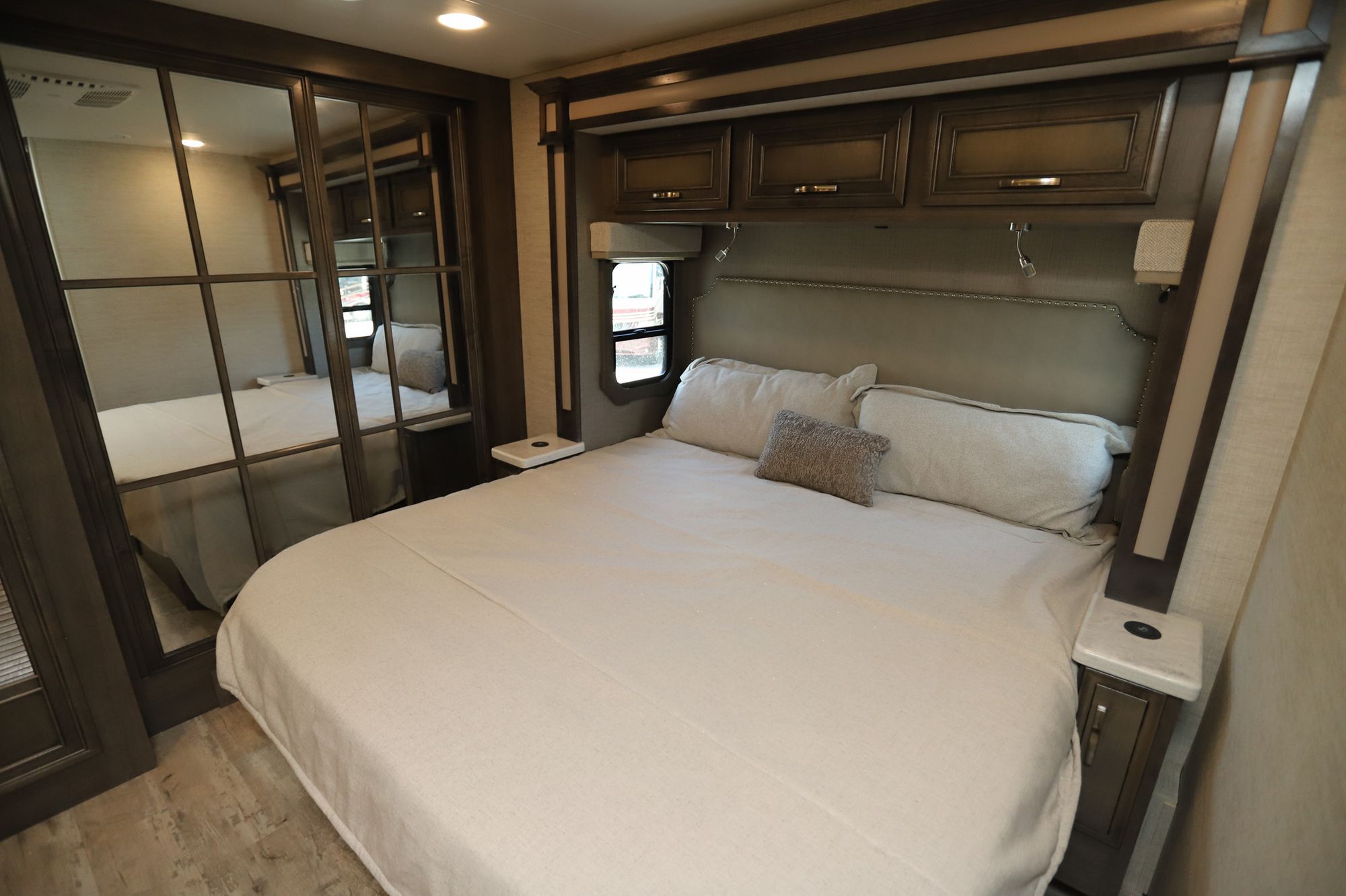 New 2023 Jayco Precept 36H Class A  For Sale