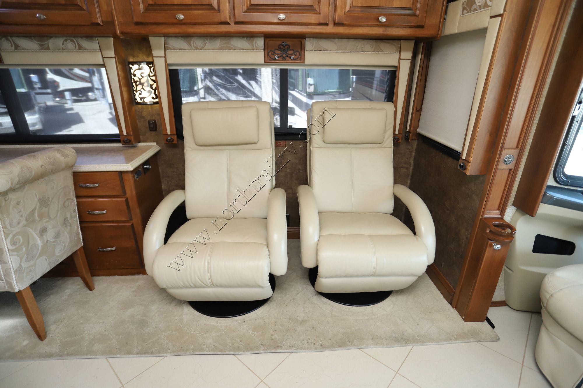 Used 2011 Tiffin Motor Homes Phaeton 40QBH Class A  For Sale