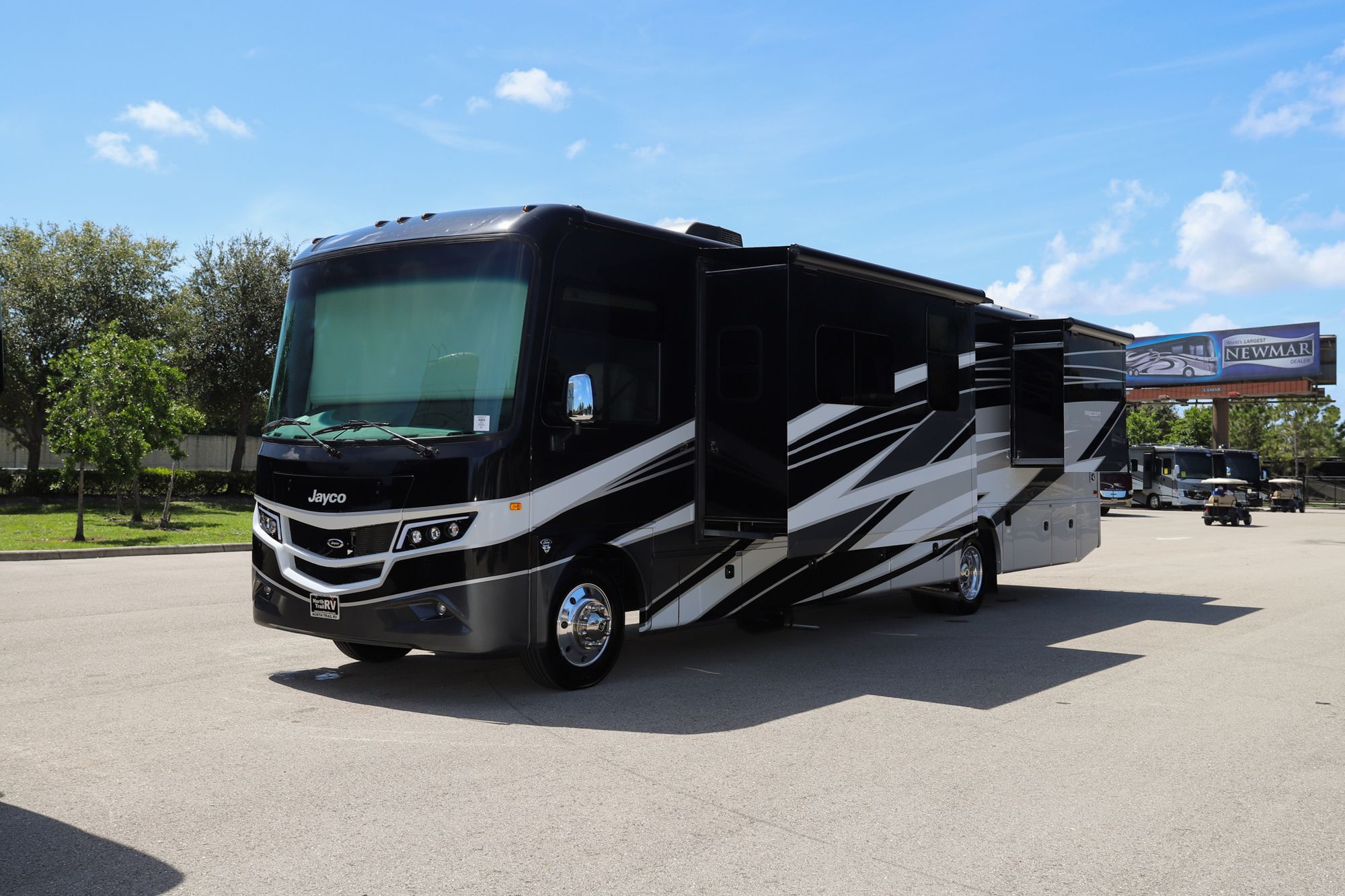 New 2023 Jayco Precept 36H Class A  For Sale