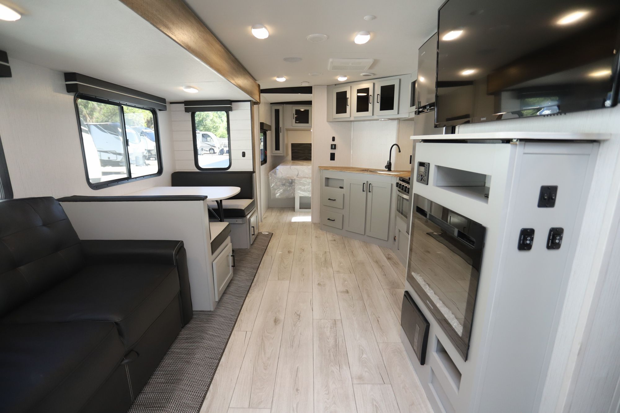 New 2023 Heartland Rv North Trail 29BHP Travel Trailer  For Sale