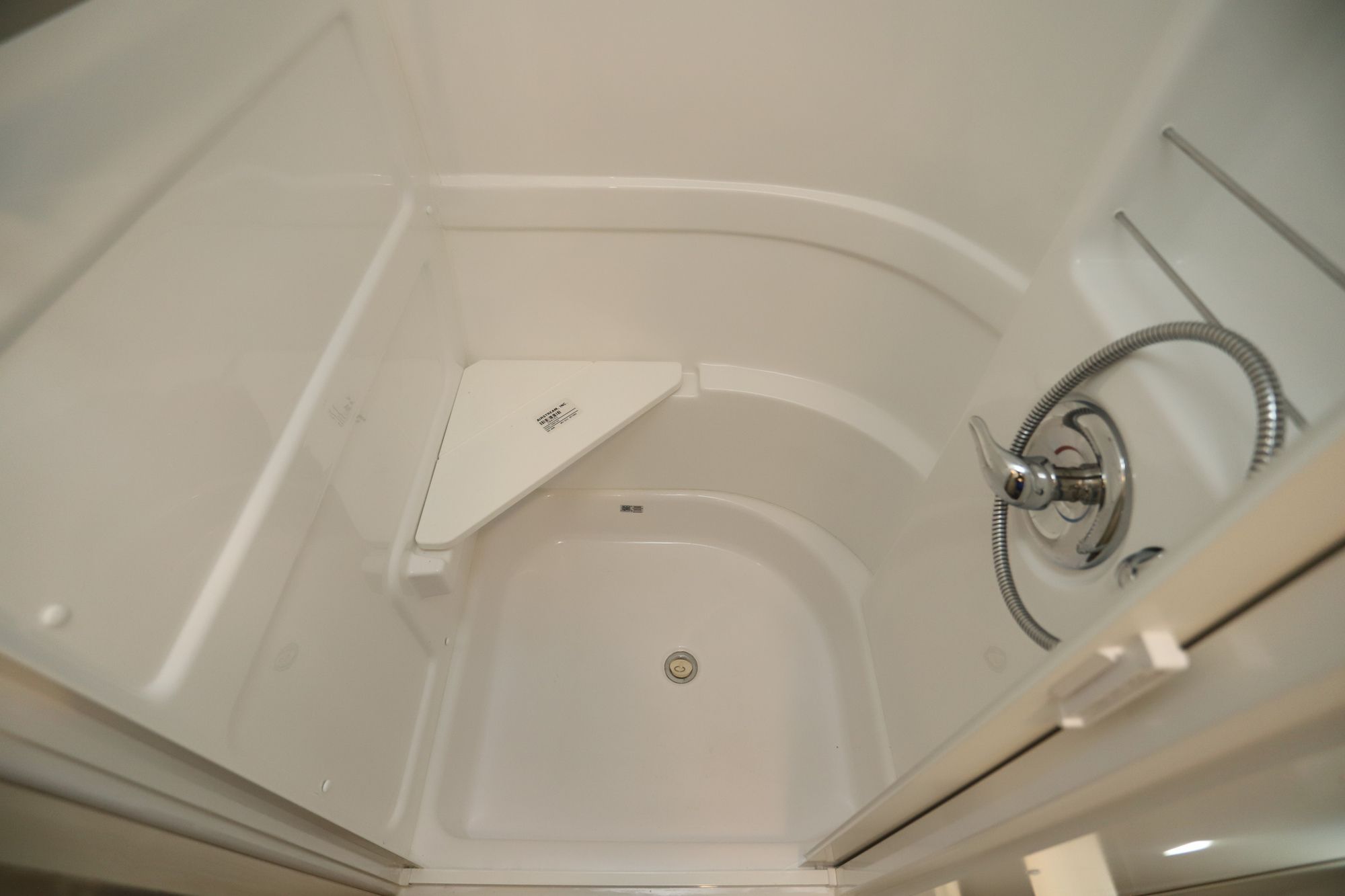 New 2022 Airstream Flying Cloud 23CBB Travel Trailer  For Sale