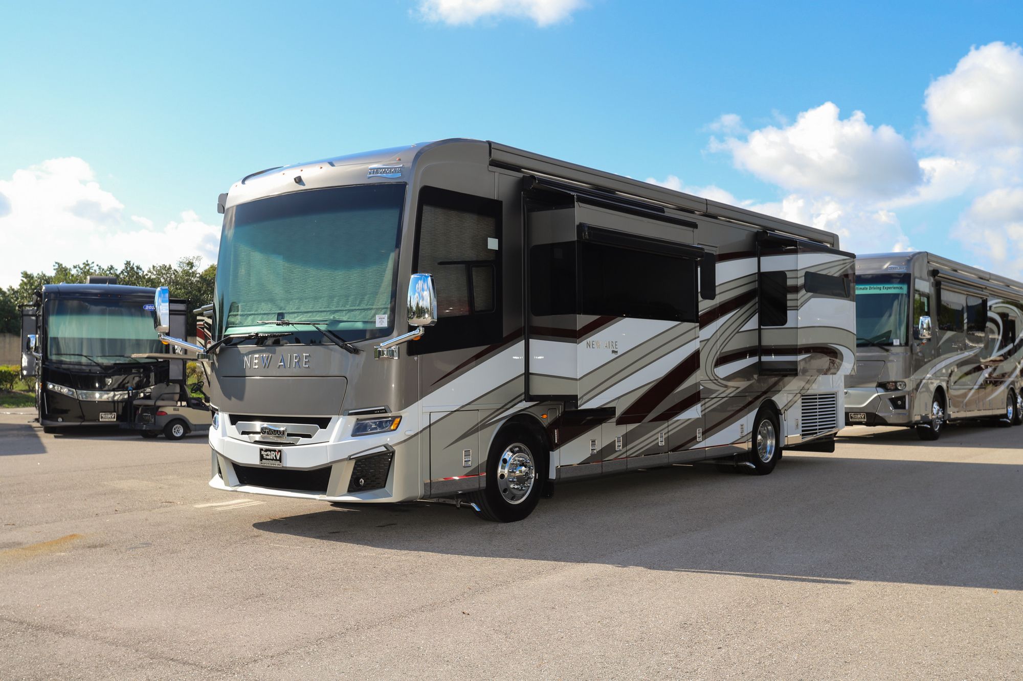 Used 2022 Newmar New Aire 3543 Class A  For Sale