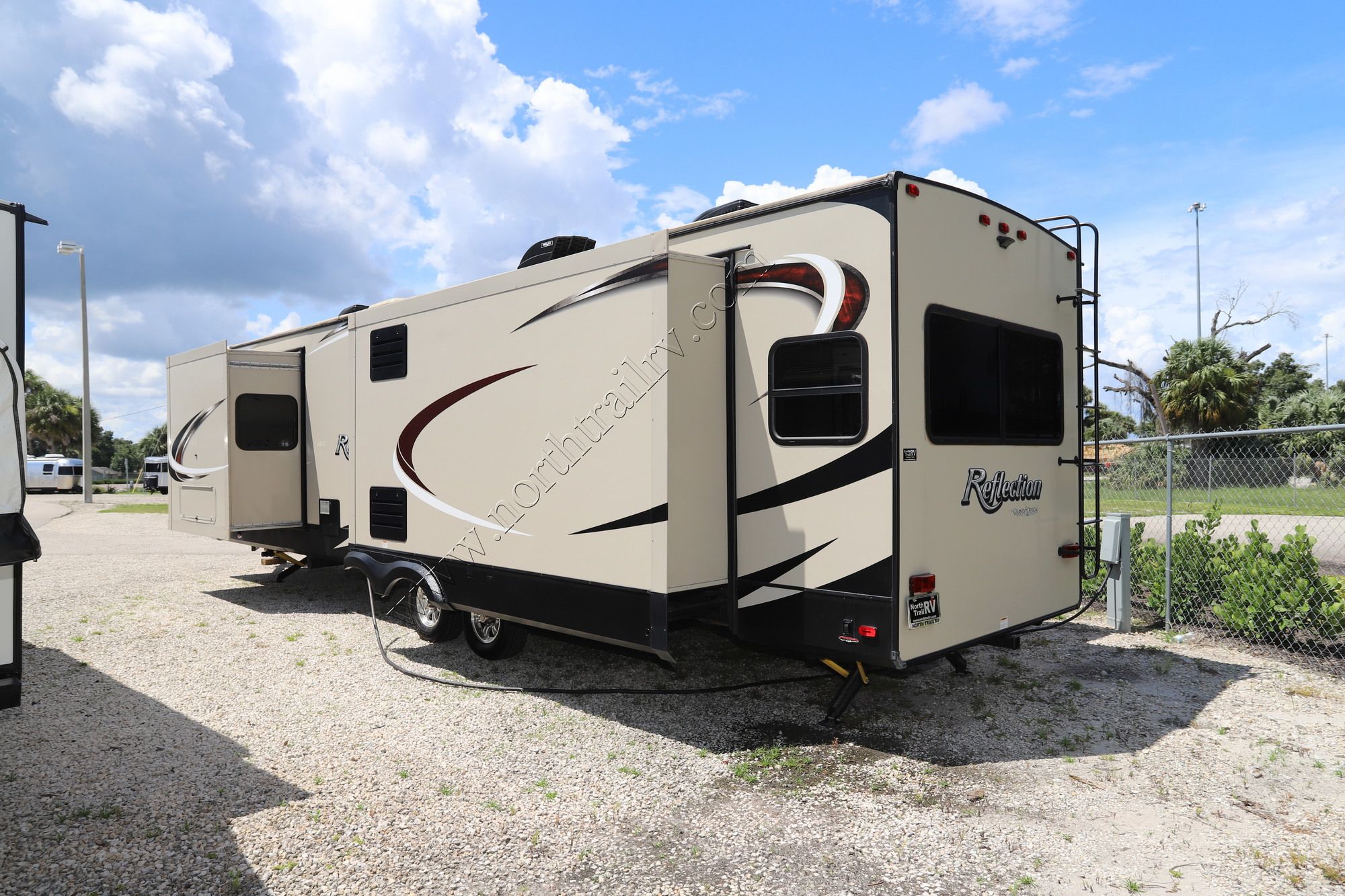 Used 2017 Grand Design Reflection 313RLTS Travel Trailer  For Sale