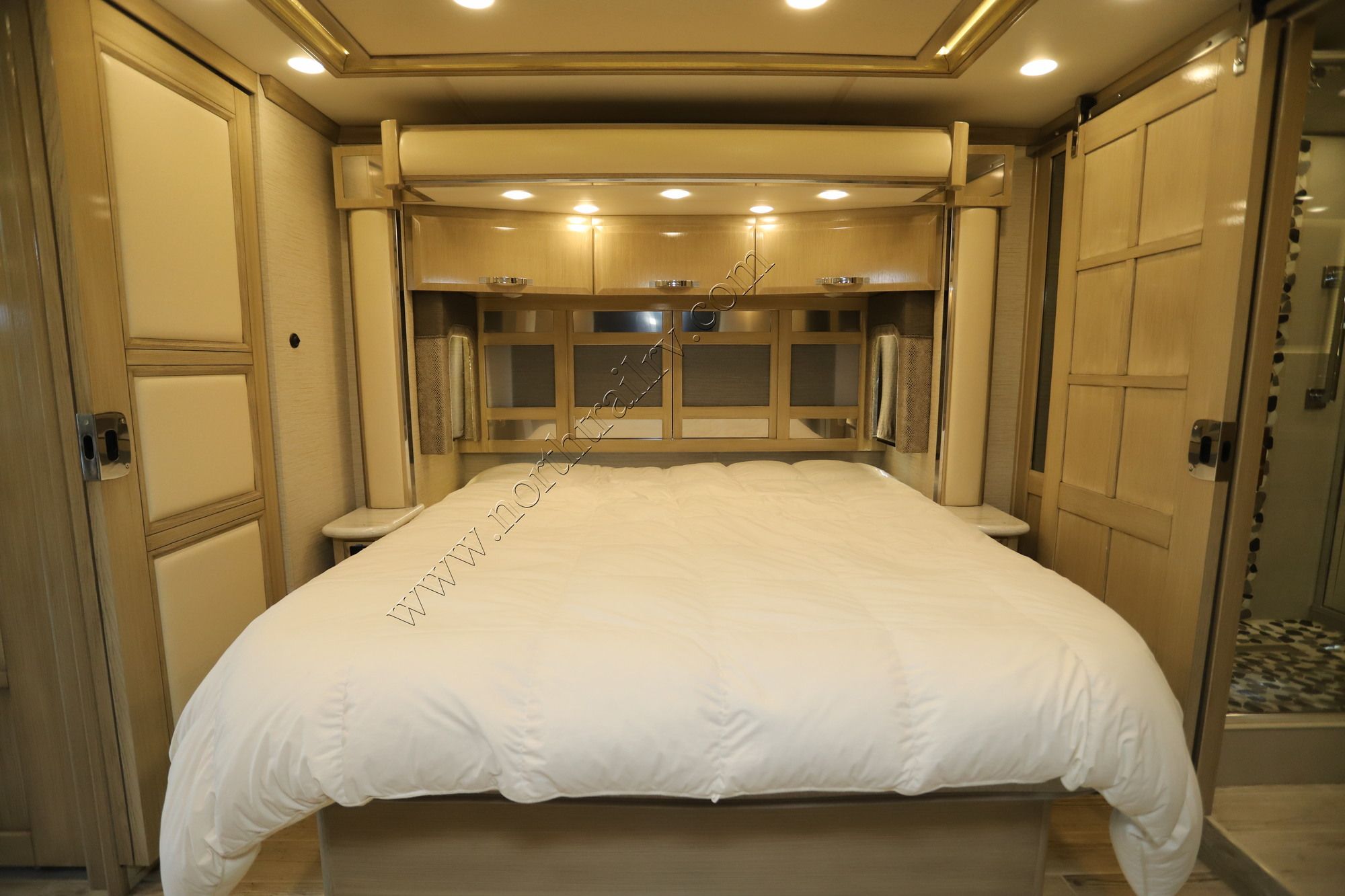 Used 2018 Newmar King Aire 4531 Class A  For Sale